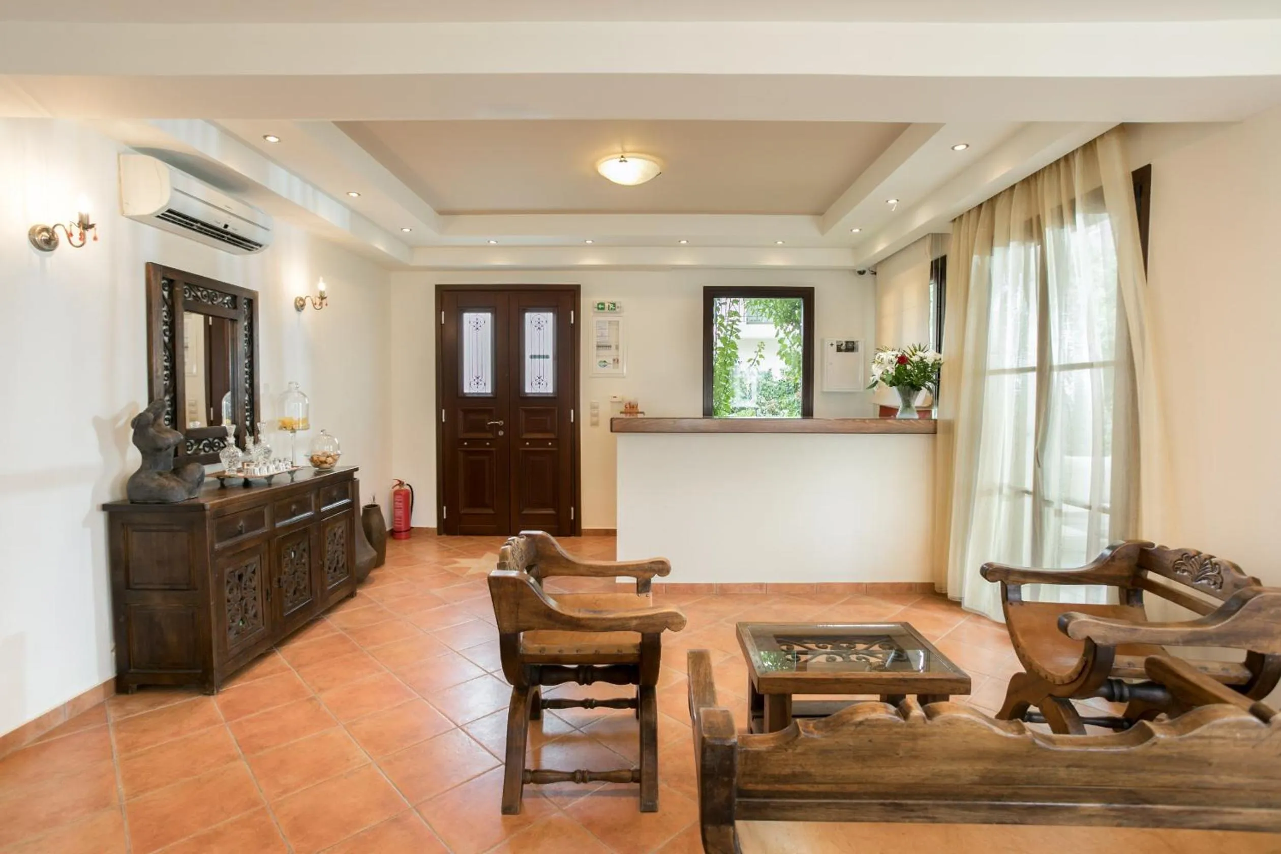 Library in Iliada Villas