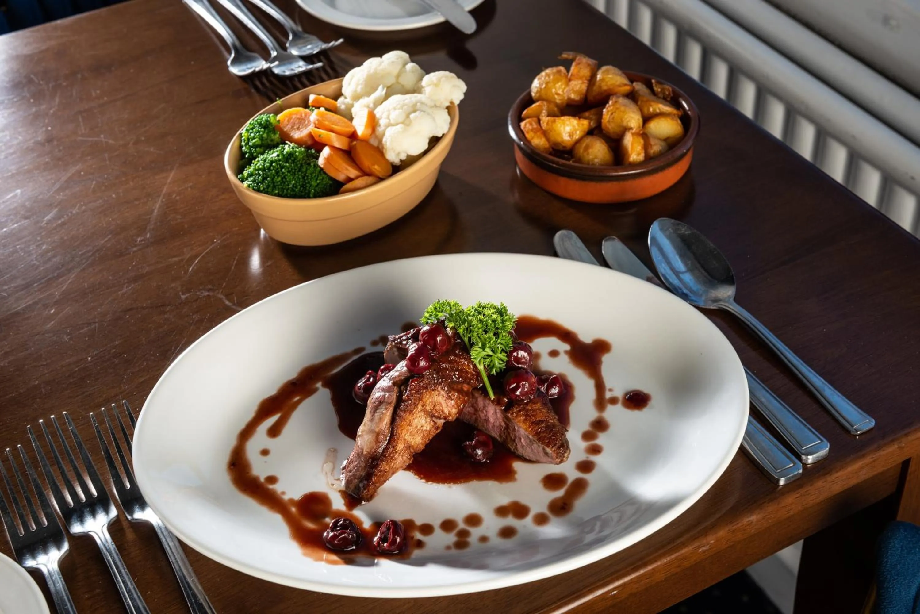 Restaurant/places to eat in Hotel Rex