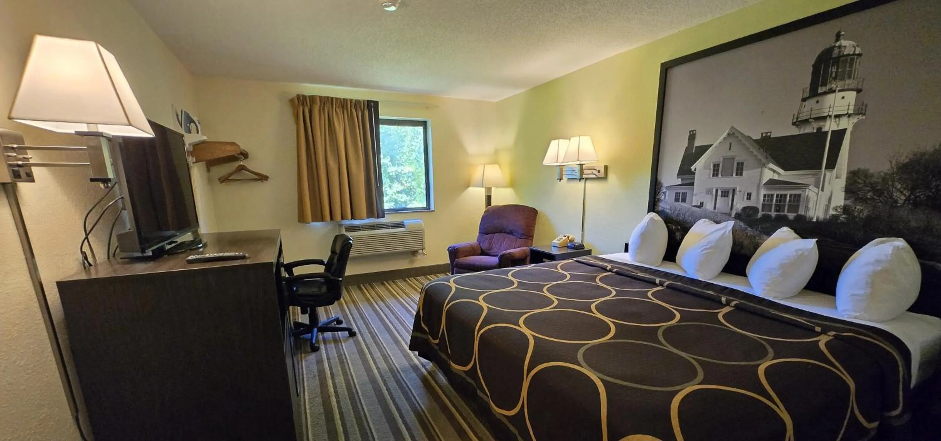 Bed in Super 8 by Wyndham Augusta