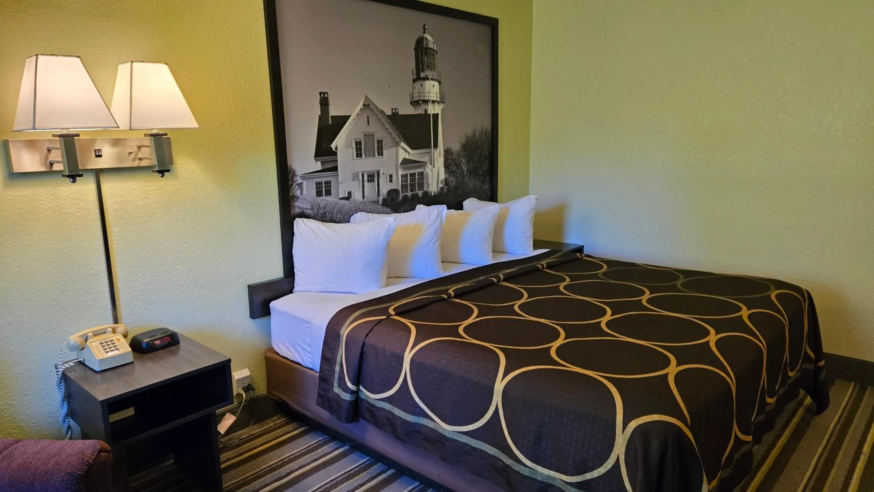 Bed in Super 8 by Wyndham Augusta