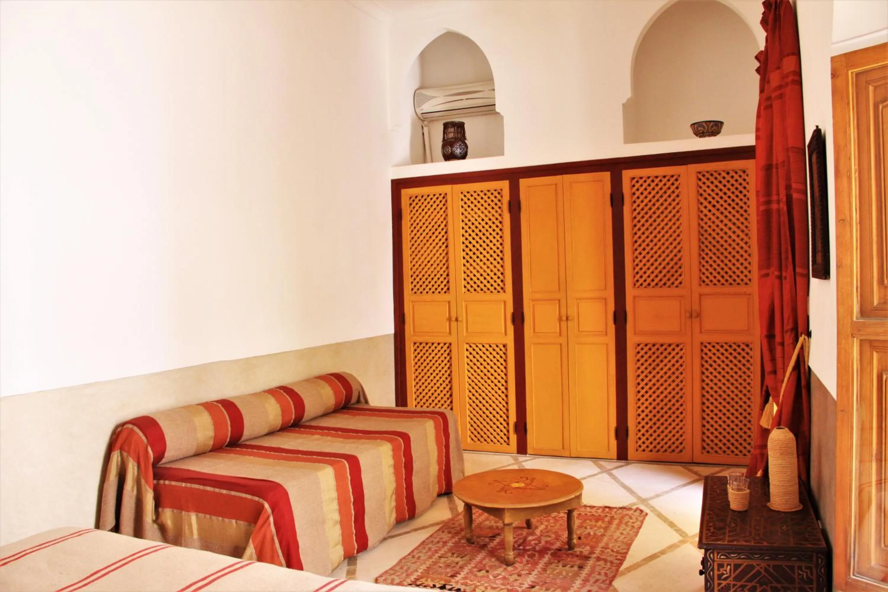 Bedroom in Riad Miski
