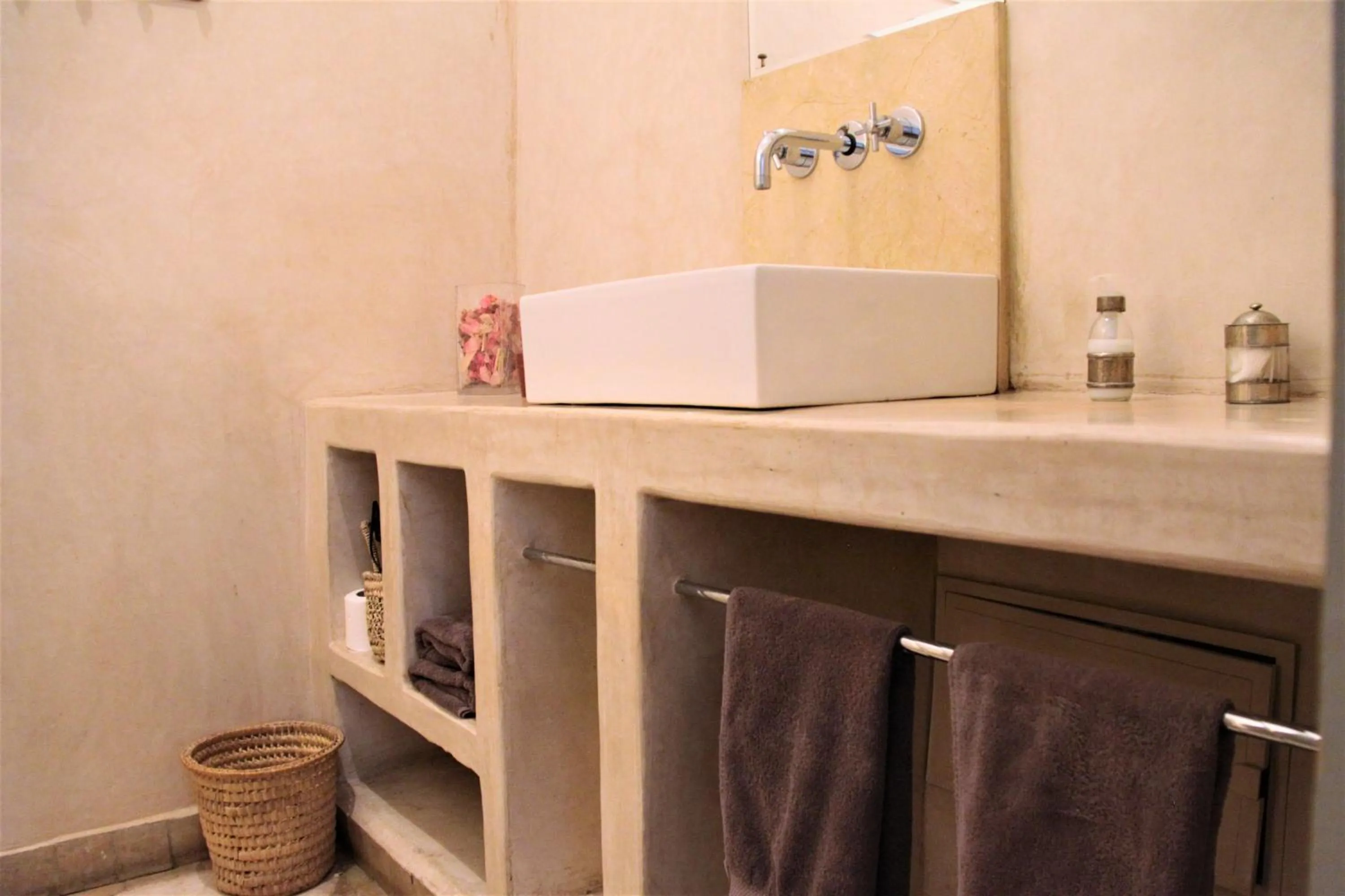 Bathroom in Riad Miski