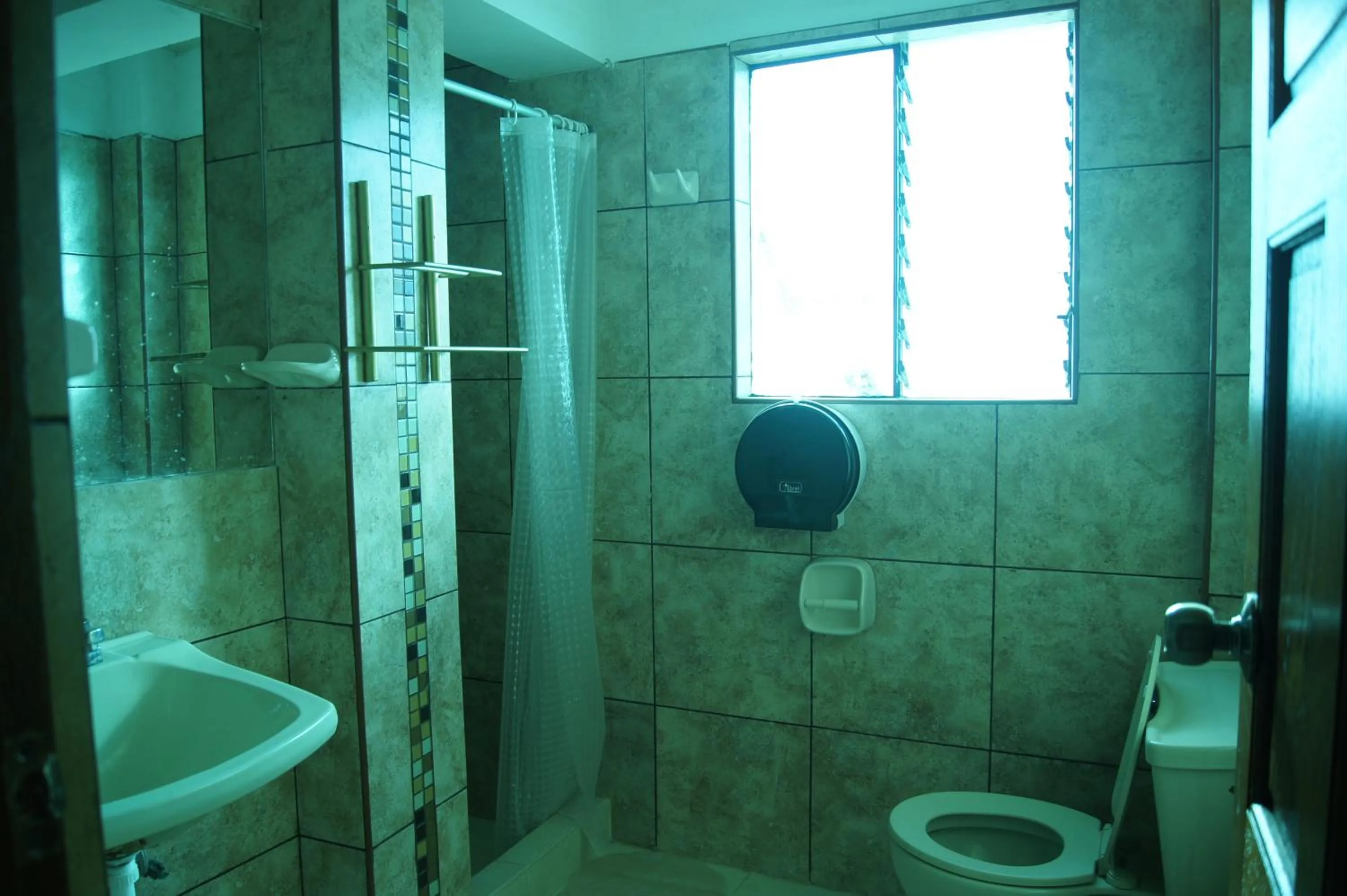 Bathroom in Hatun Quilla