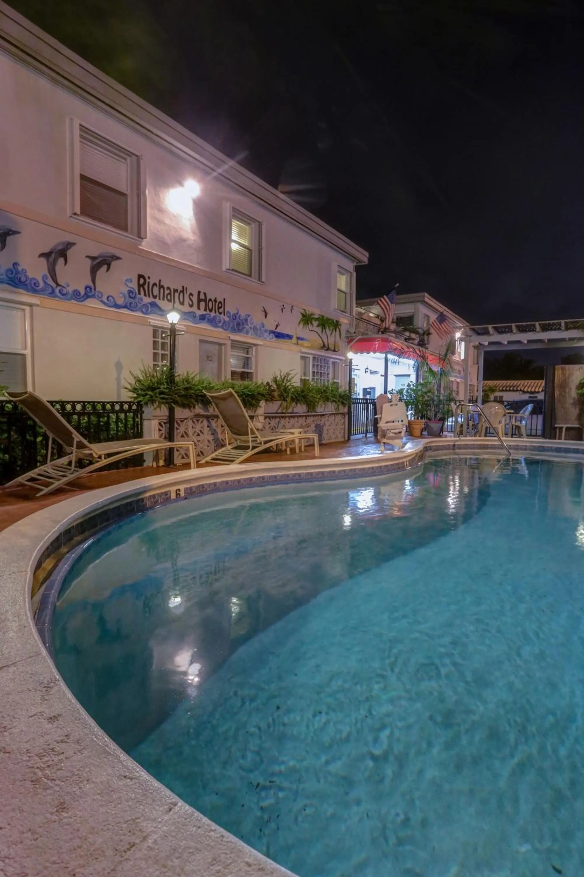 Pool view in Richard's Hotel