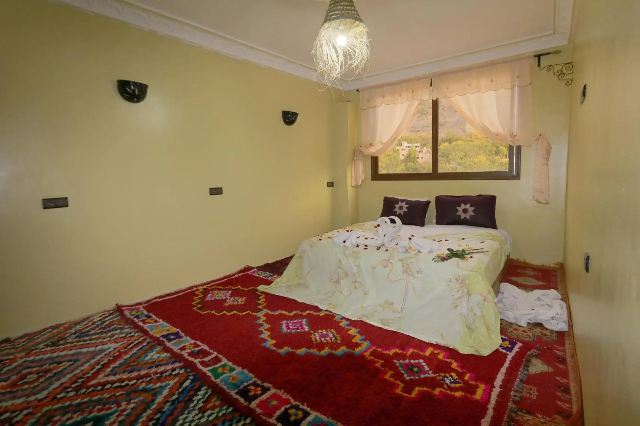 Deluxe Double Room (2 Adults + 1 Child) in Dar Adouss Deluxe Double Room (2 Adults + 1 Child) in Dar Adouss
