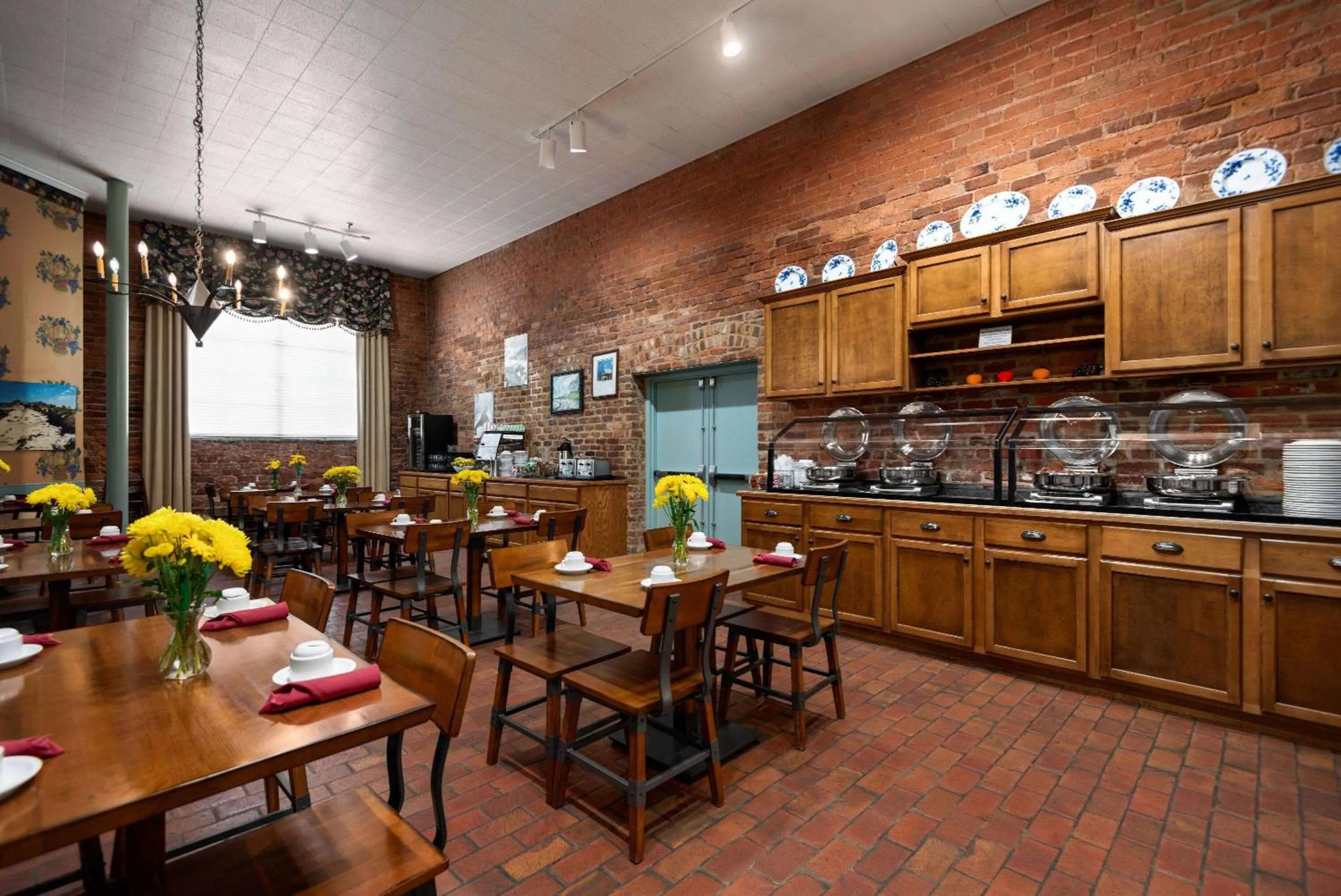 Breakfast in The Historic Brookstown Inn, Trademark Collection by Wyndham