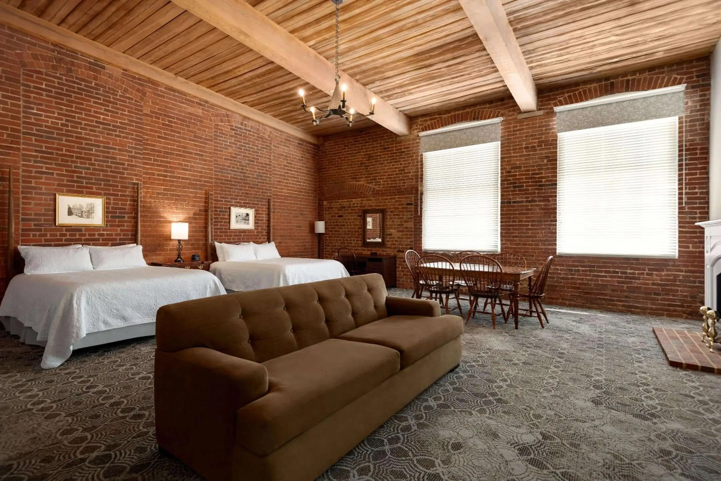 Studio Suite with Two Queen Beds - Mobility Access/Non-Smoking in The Historic Brookstown Inn, Trademark Collection by Wyndham Studio Suite with Two Queen Beds - Mobility Access/Non-Smoking in The Historic Brookstown Inn, Trademark Collection by Wyndham