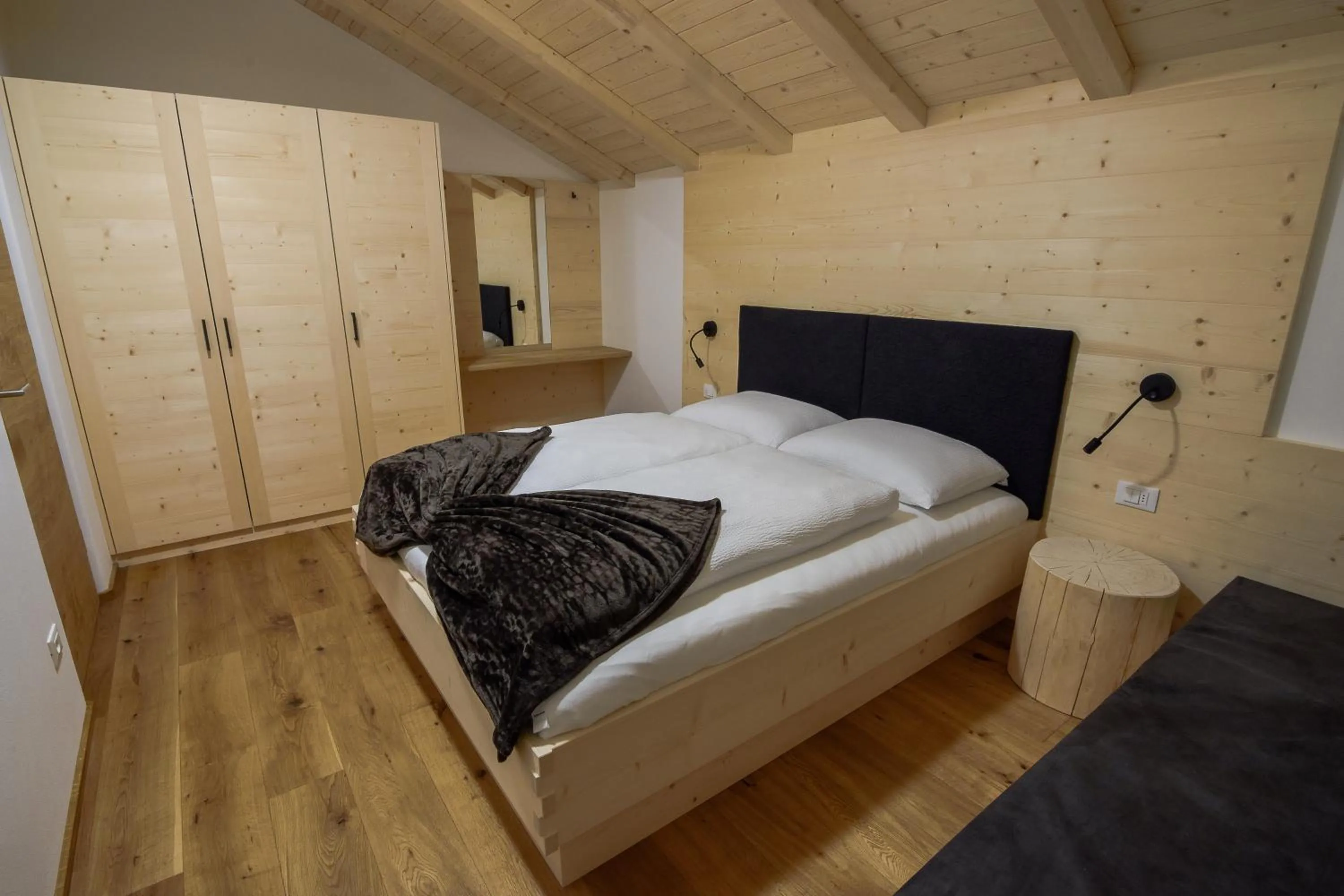 Photo of the whole room, Bed in Residence Stefansdorf