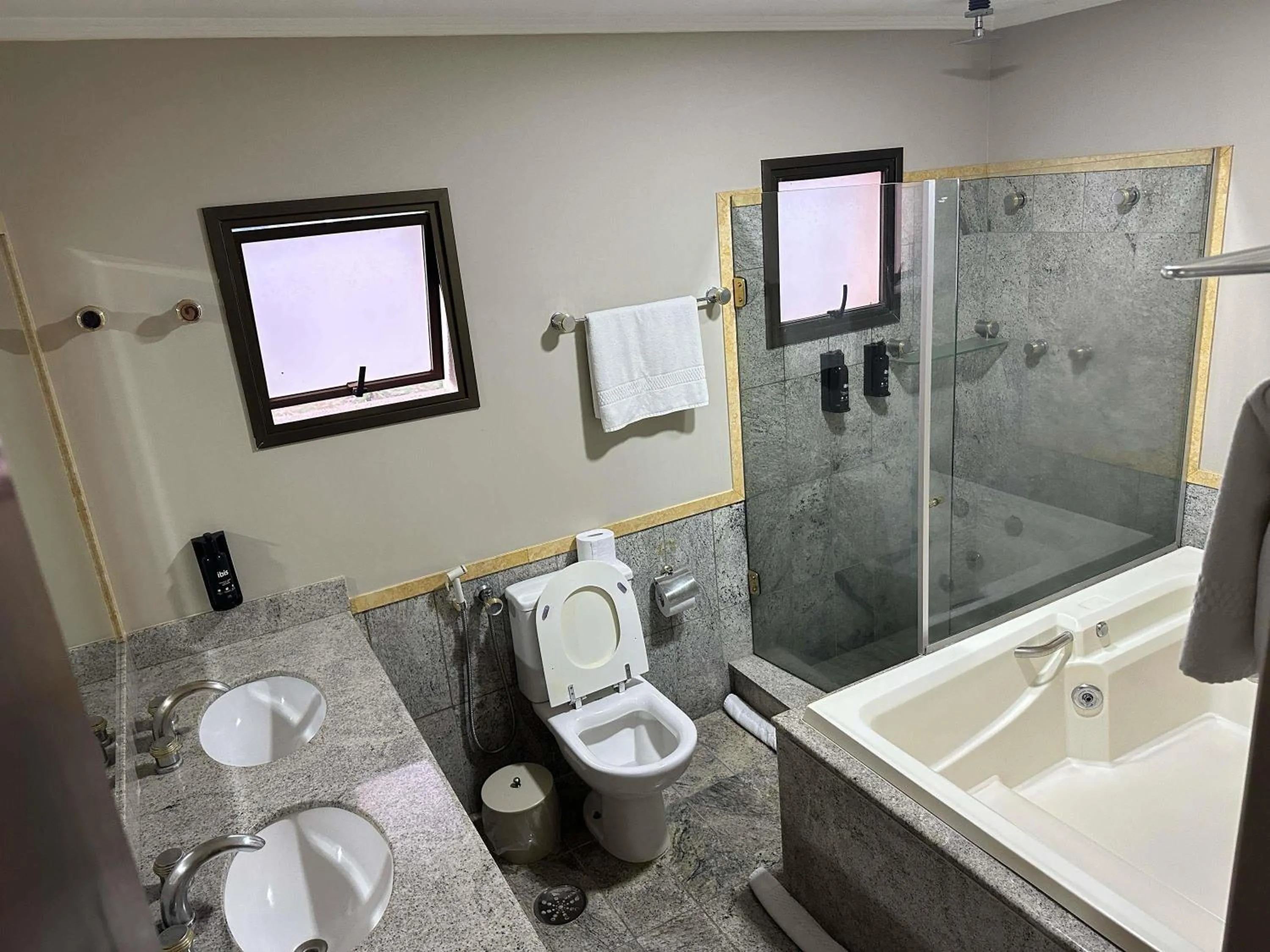 Bedroom in ibis Styles Presidente Prudente Portal D'Oeste