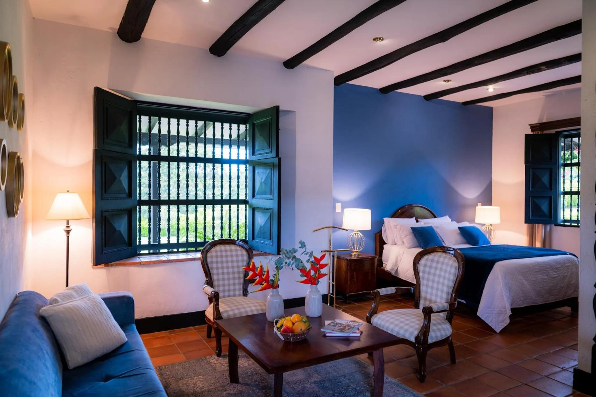 Photo of the whole room, Bed in Hotel Hacienda Supracafe