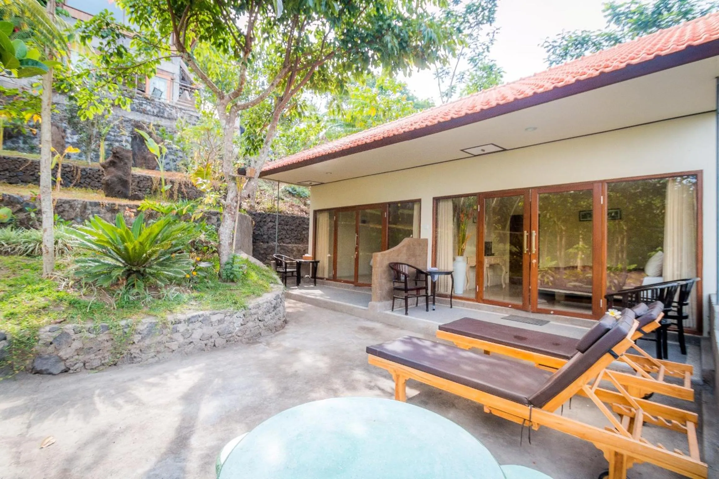 Facade/entrance in The Kayuan