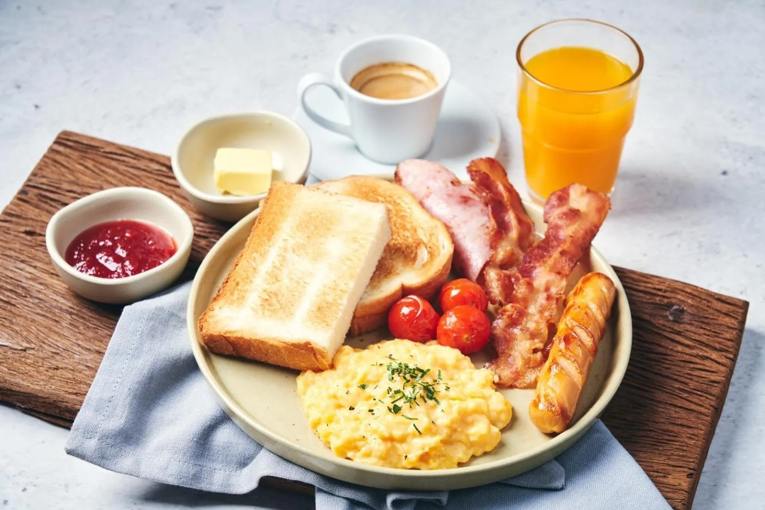 Breakfast in Baan Chart