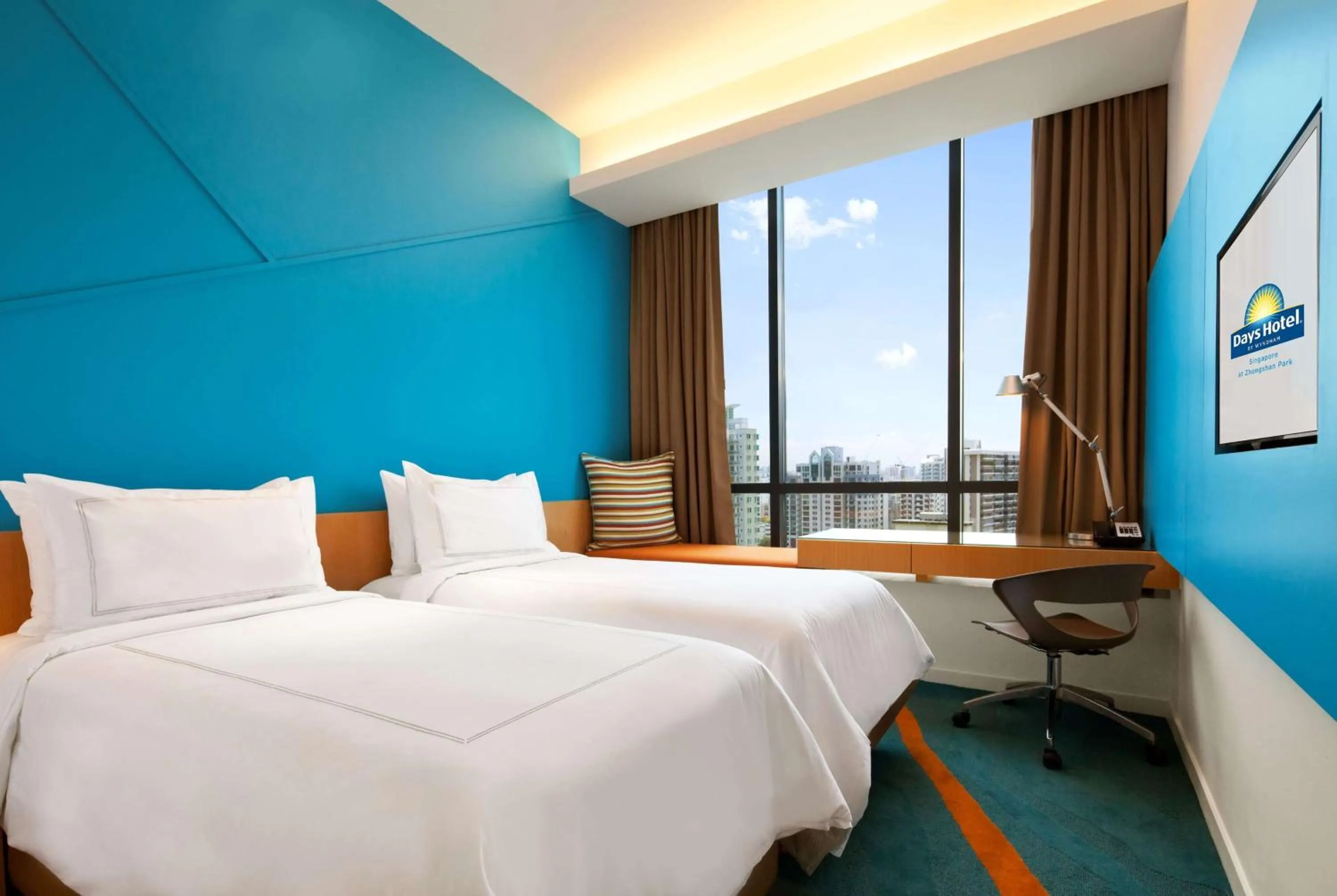 Photo of the whole room in Days Hotel by Wyndham Singapore at Zhongshan Park