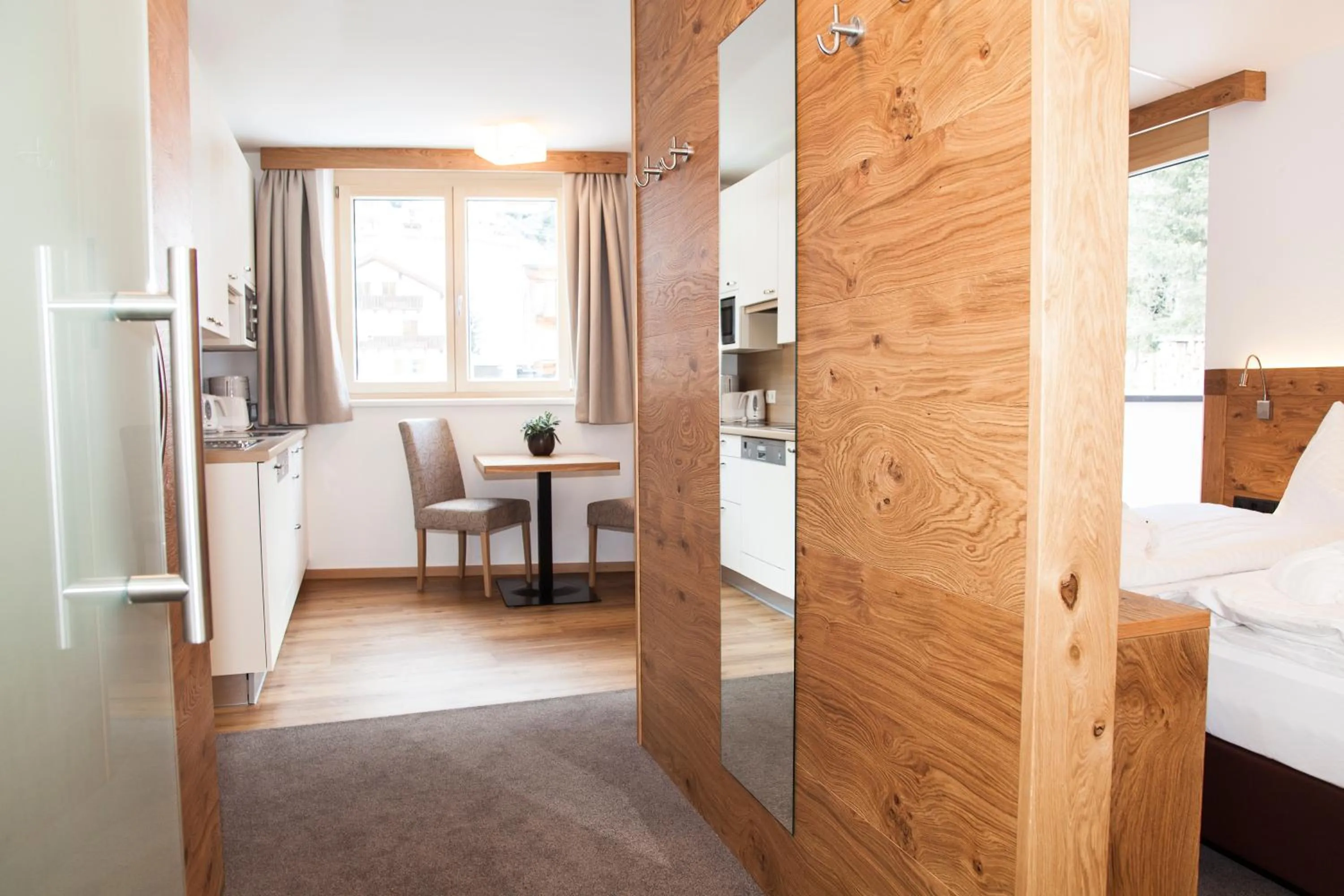 Bed in Anthony's Peaks & Pillows