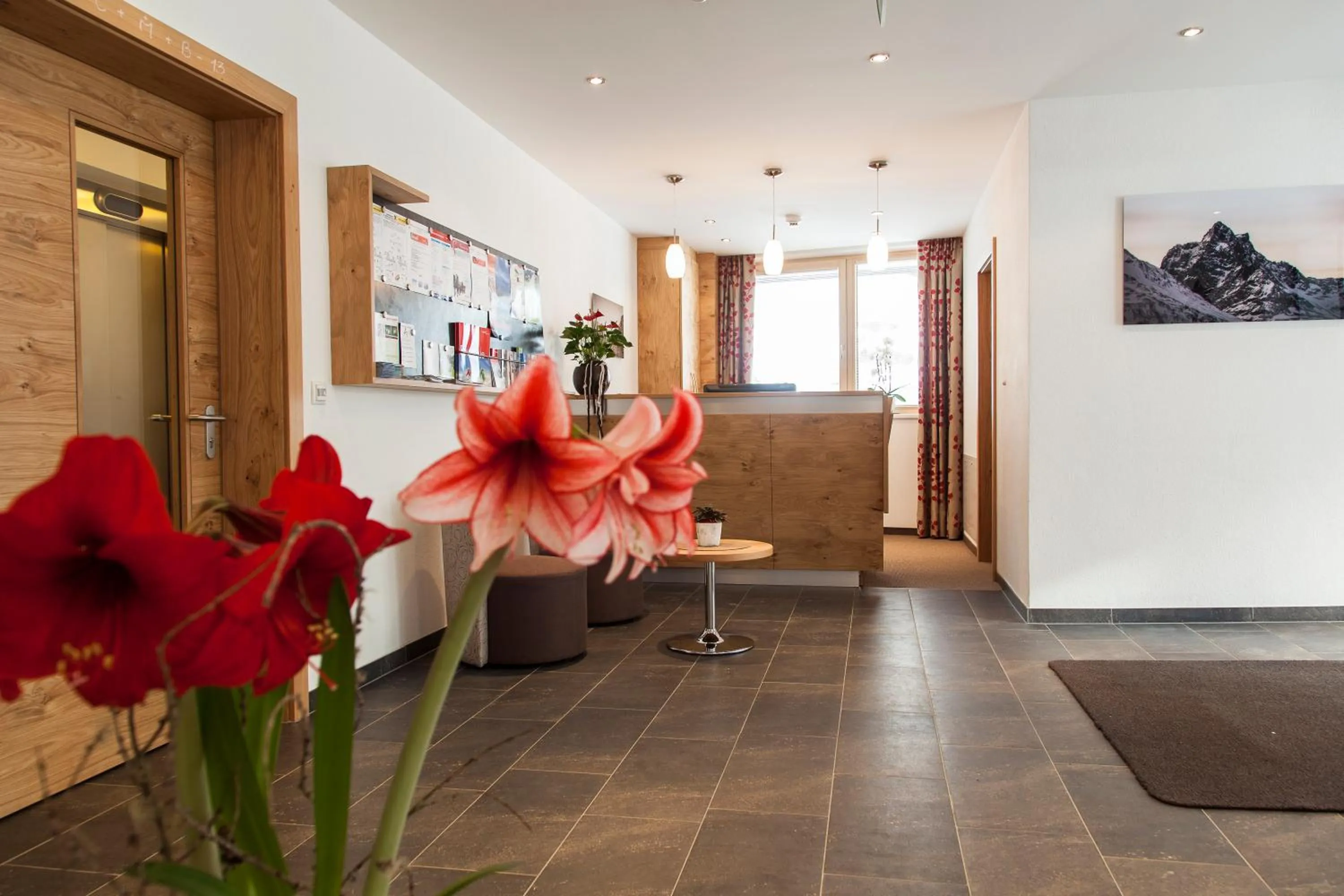 Lobby or reception in Anthony's Peaks & Pillows