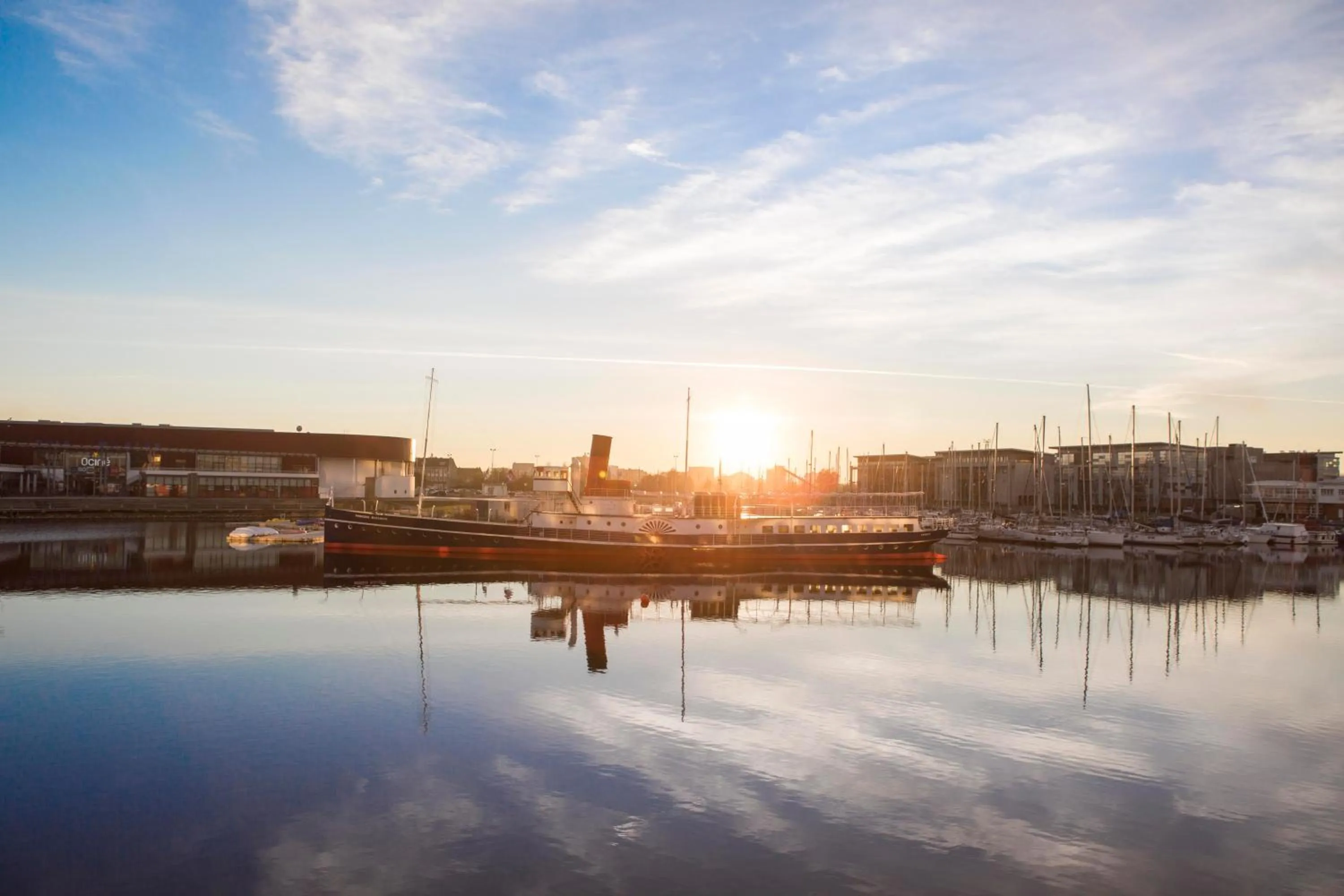 Neighbourhood in Hôtel Les Gens De Mer Dunkerque by Popinns