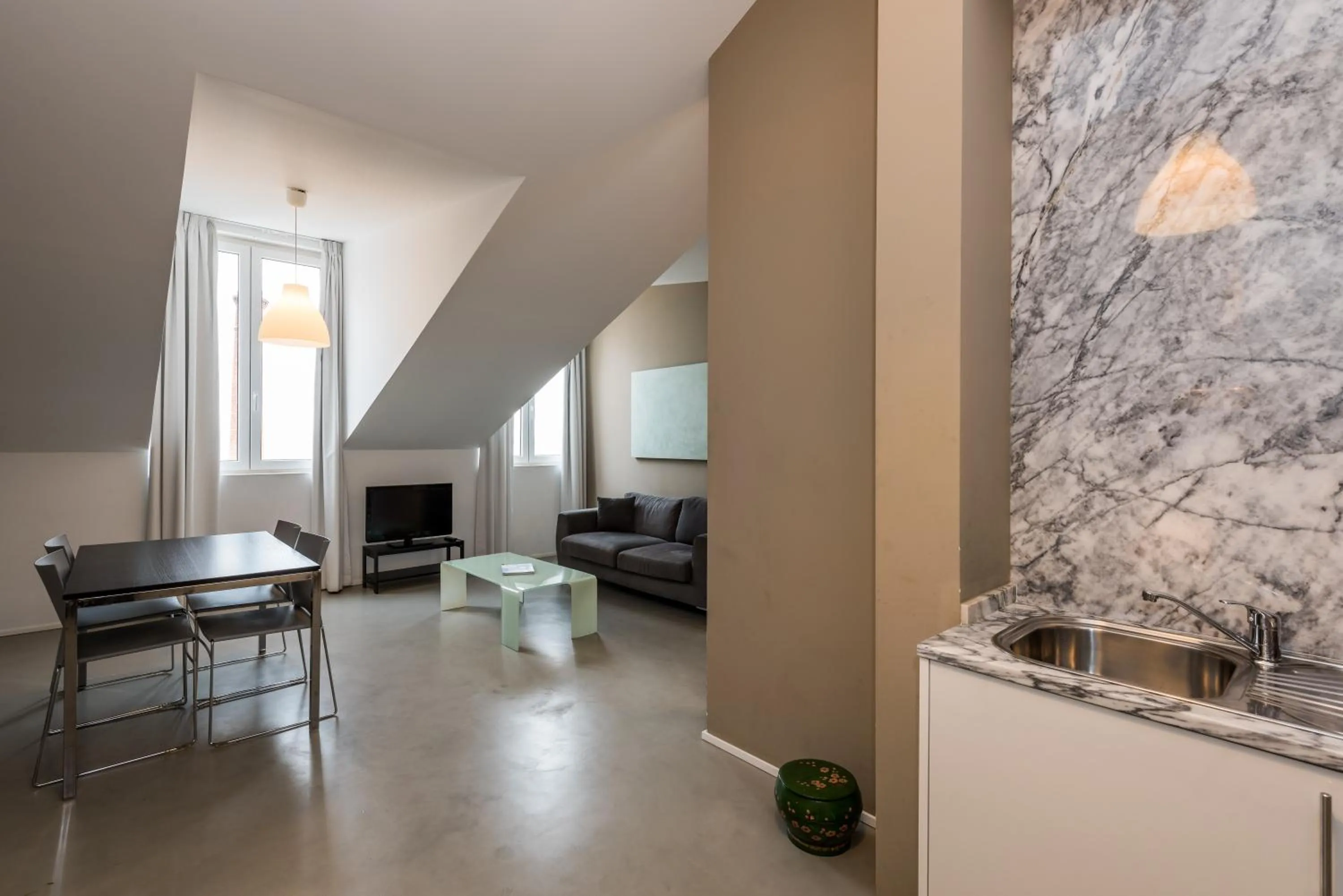 Kitchen or kitchenette in Alfama - Lisbon Lounge Suites