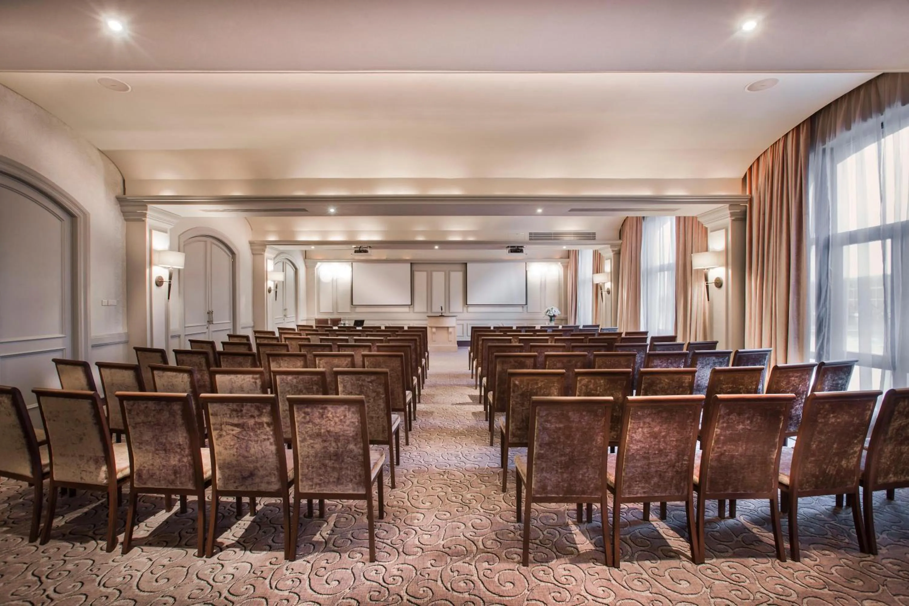 Meeting/conference room in Labourdonnais Waterfront Hotel