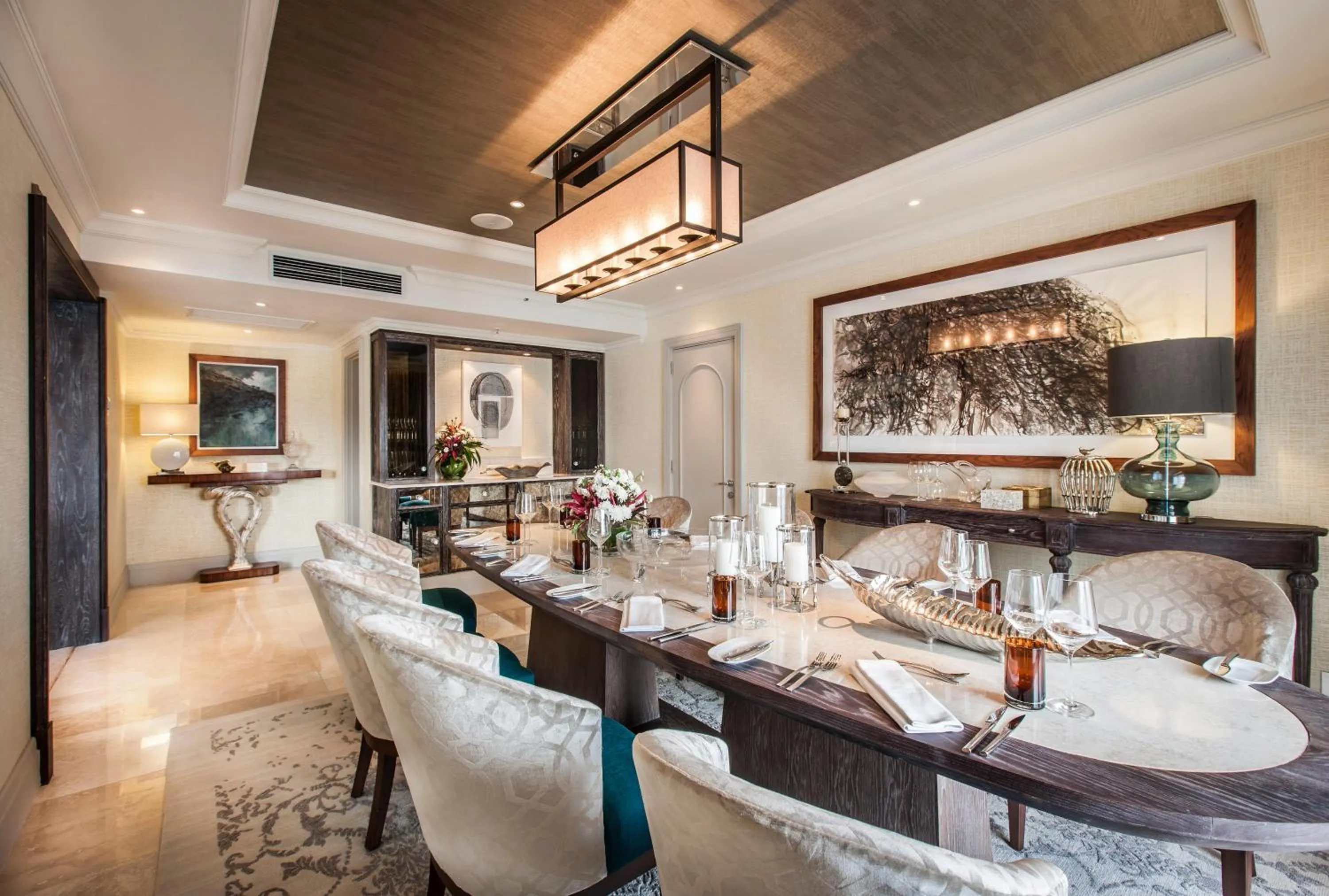 Photo of the whole room in Labourdonnais Waterfront Hotel