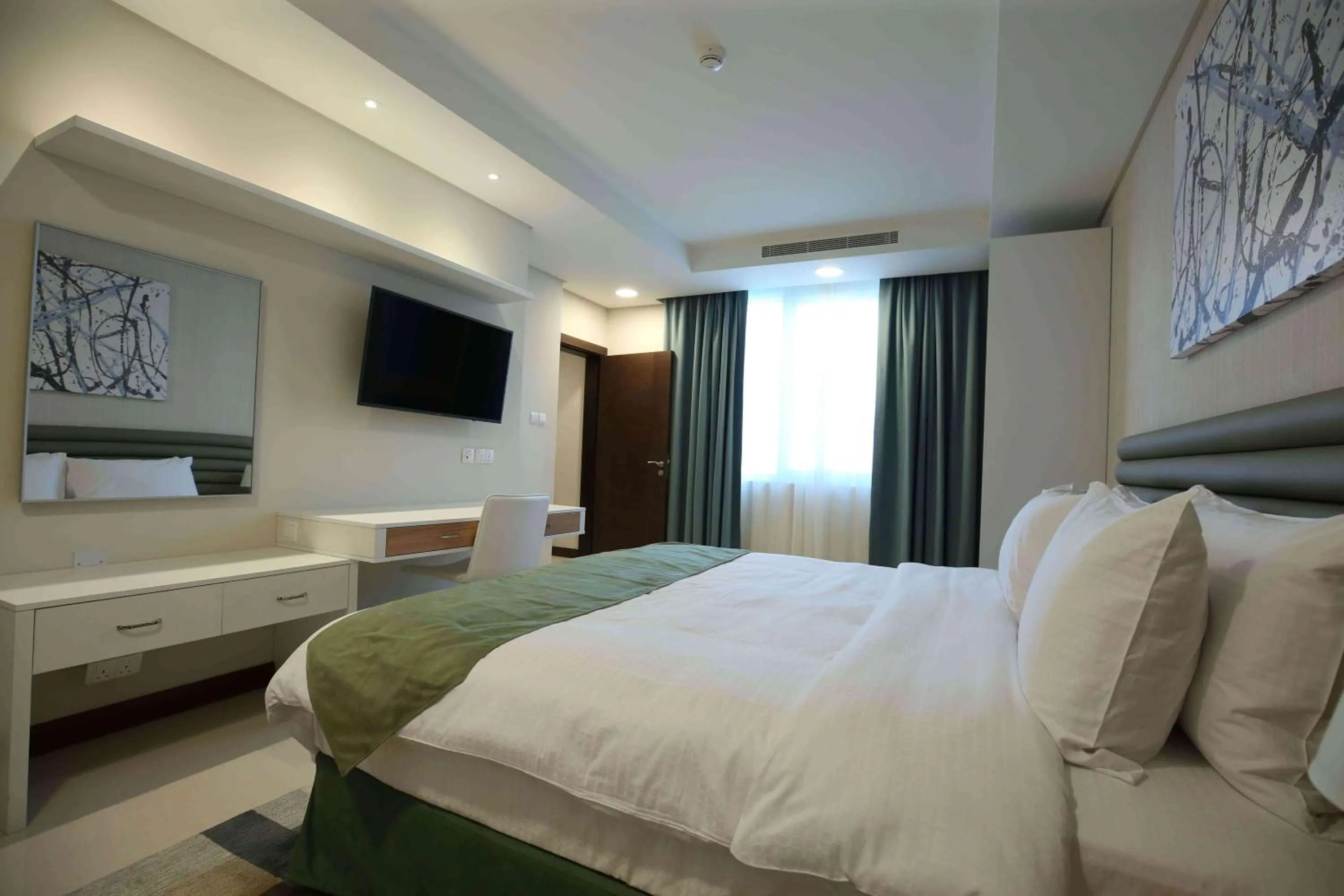 Bed in Gulf Executive Hotel & Residence Juffair