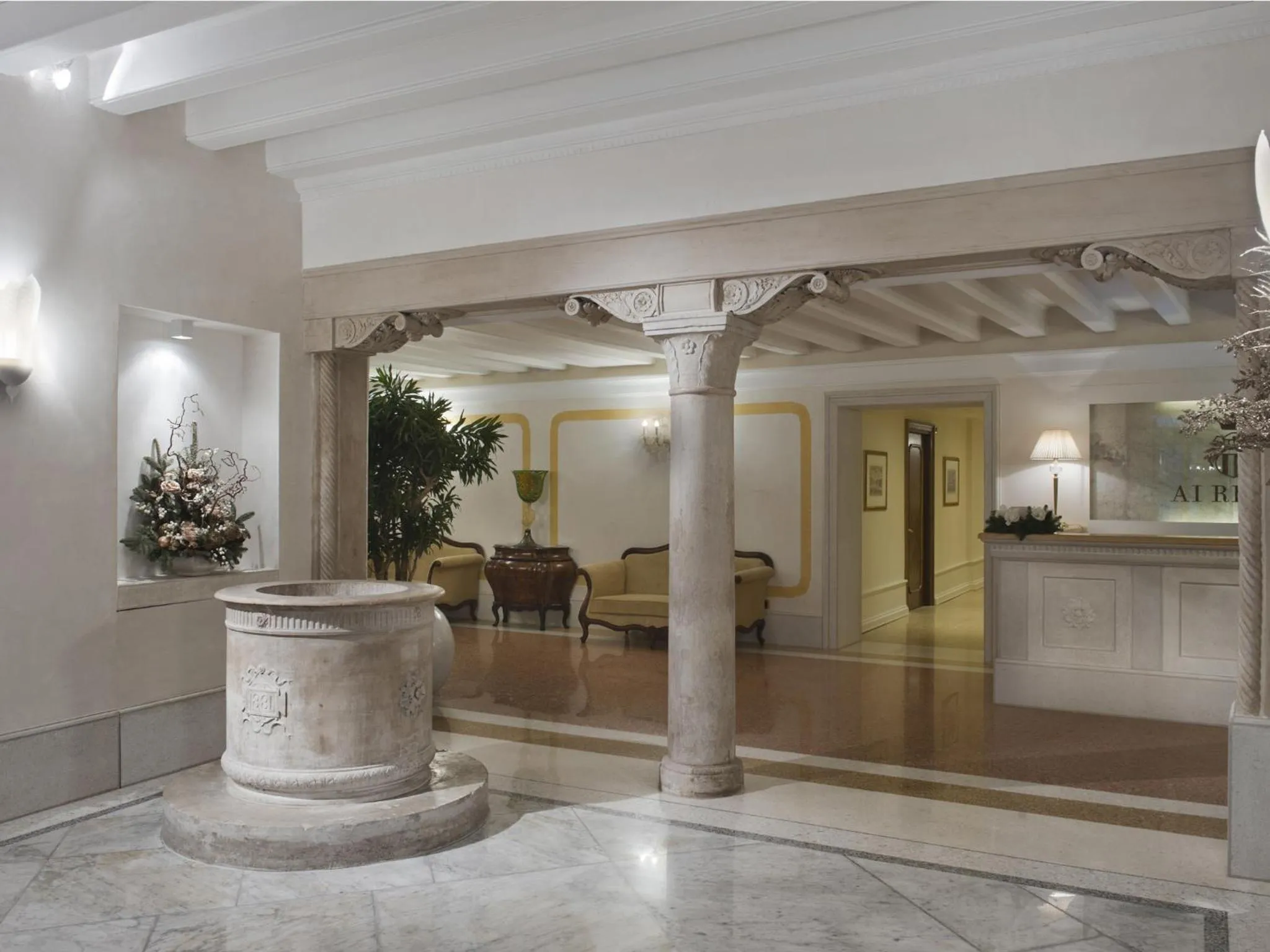Lobby or reception in Hotel Ai Reali - Small Luxury Hotels of the World