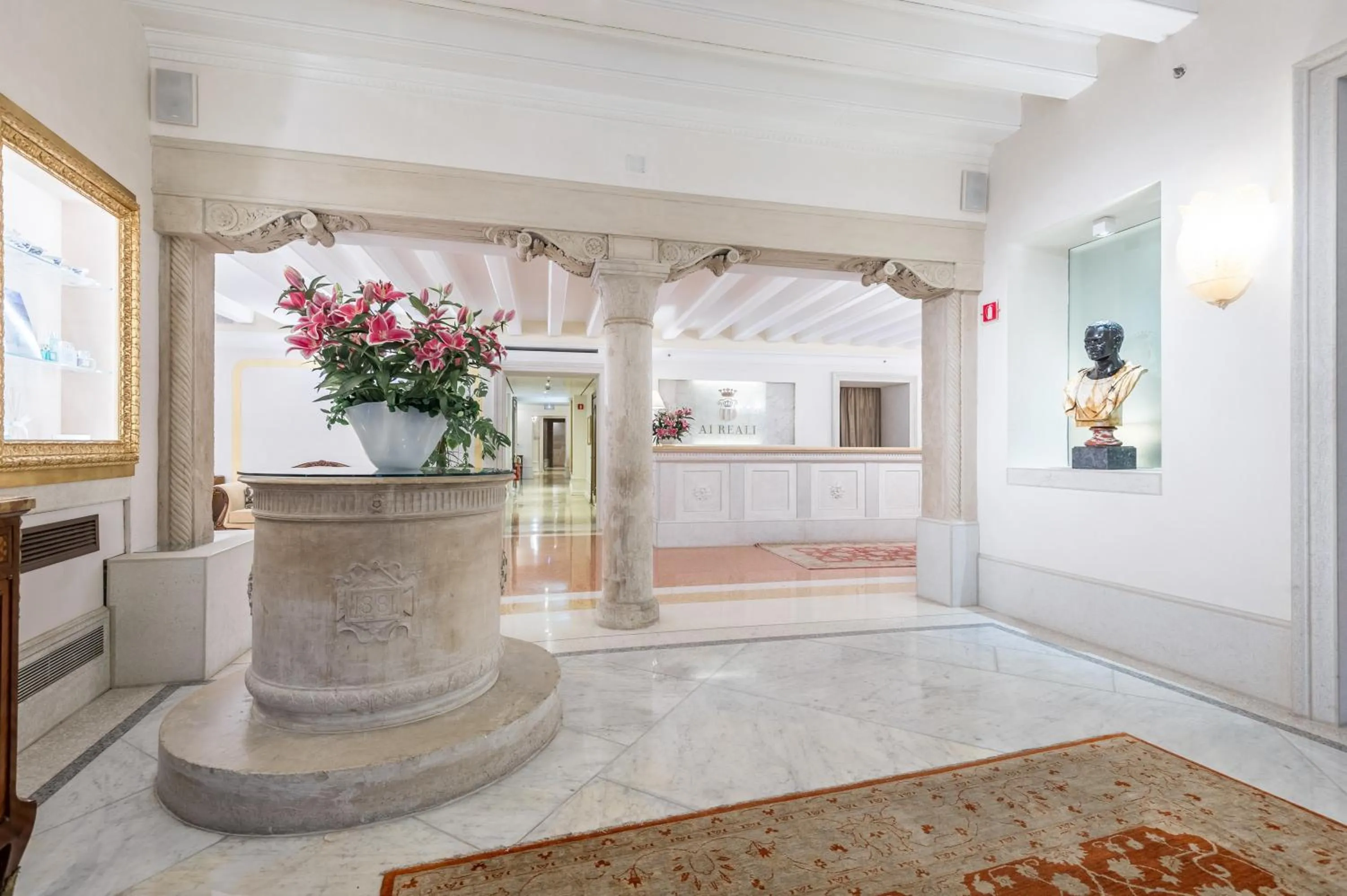 Property building in Hotel Ai Reali - Small Luxury Hotels of the World