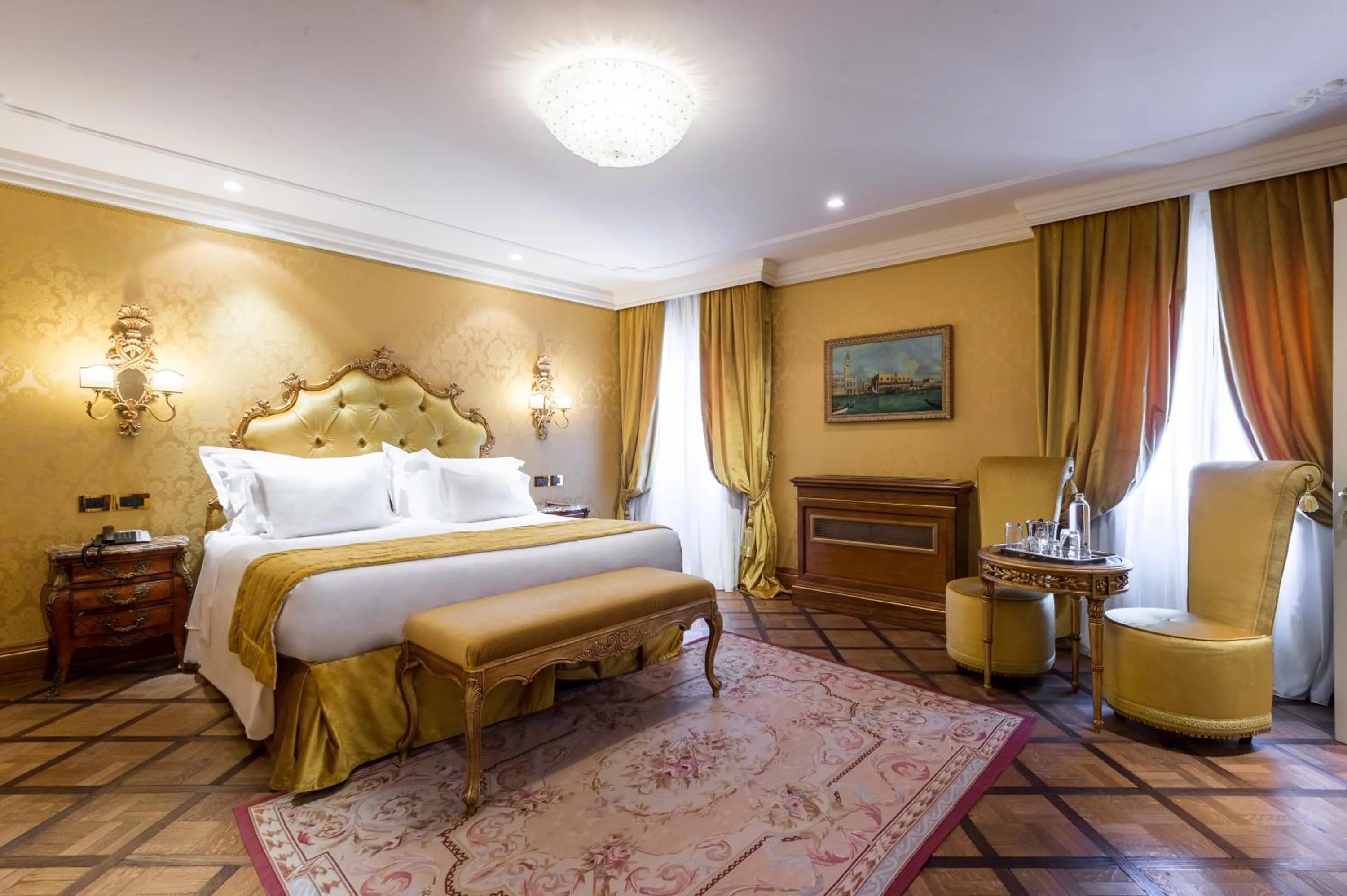 Photo of the whole room, Bed in Hotel Ai Reali - Small Luxury Hotels of the World