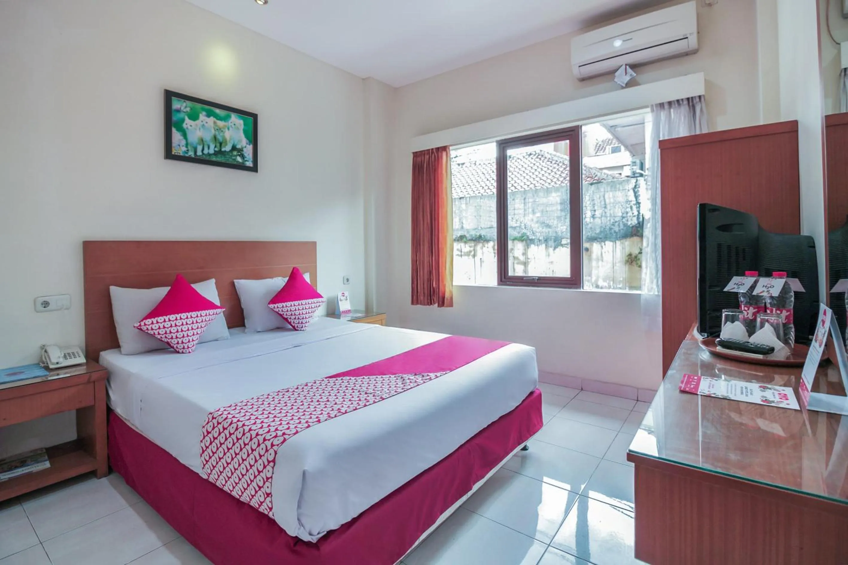 Bedroom, Bed in Capital O Galaxy Inn