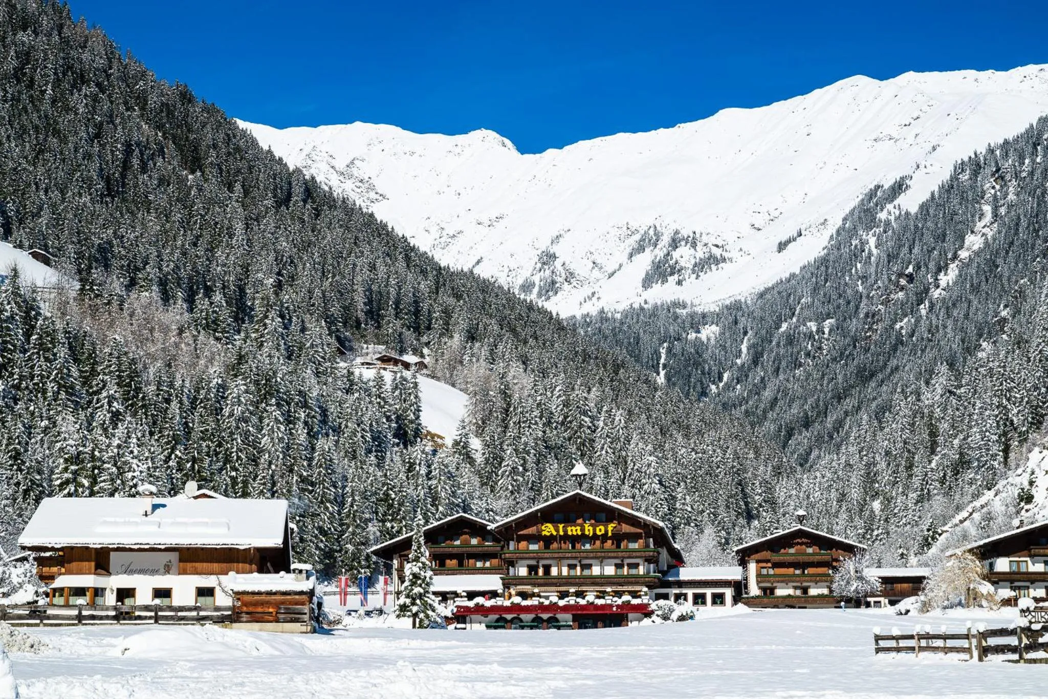 Property building in Hotel Almhof