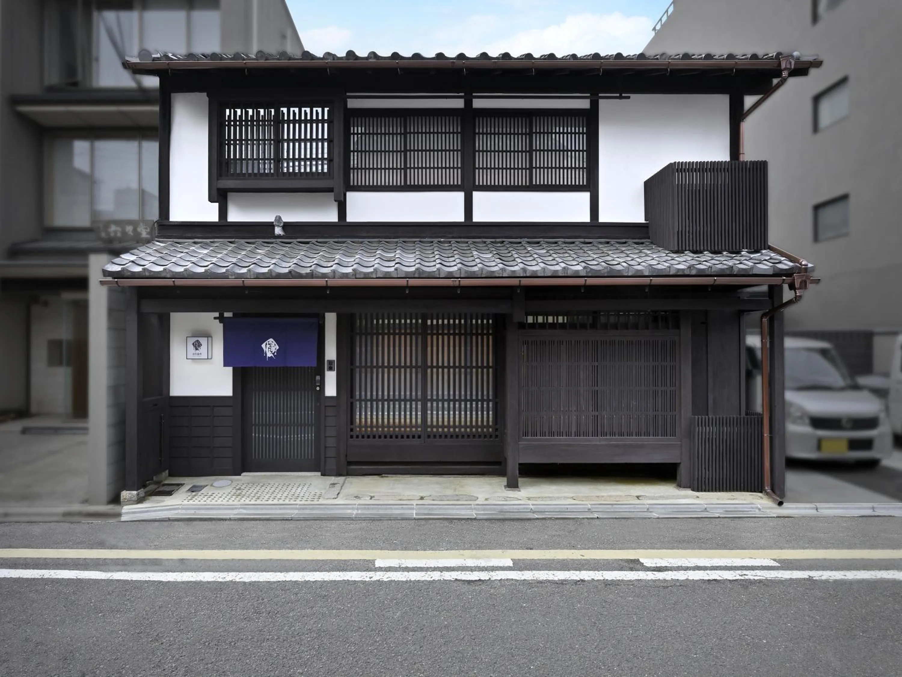 Facade/entrance in Kyo no Ondokoro FUYACHO-NIJO #4
