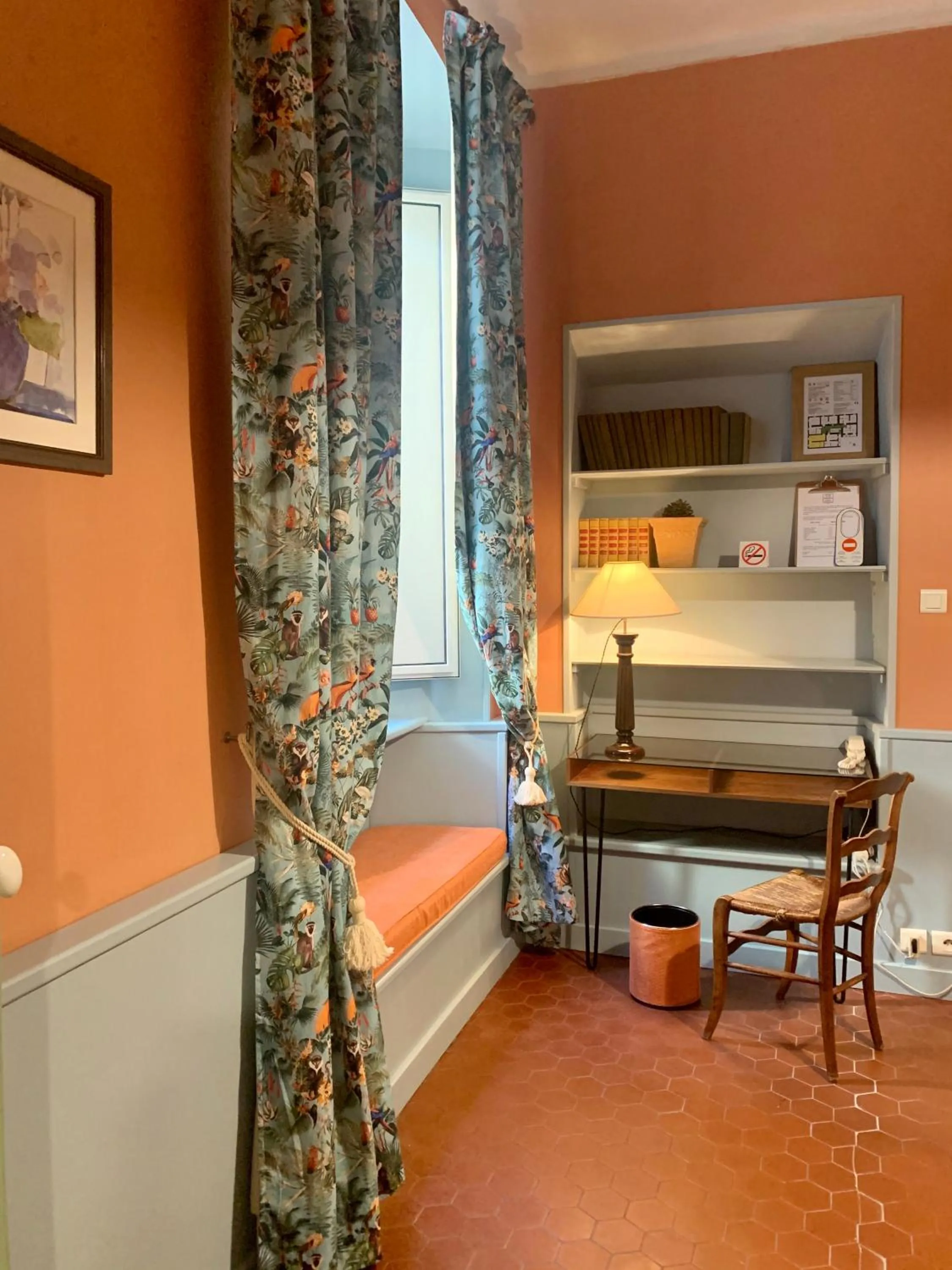 Decorative detail in Hotel Central Bastia