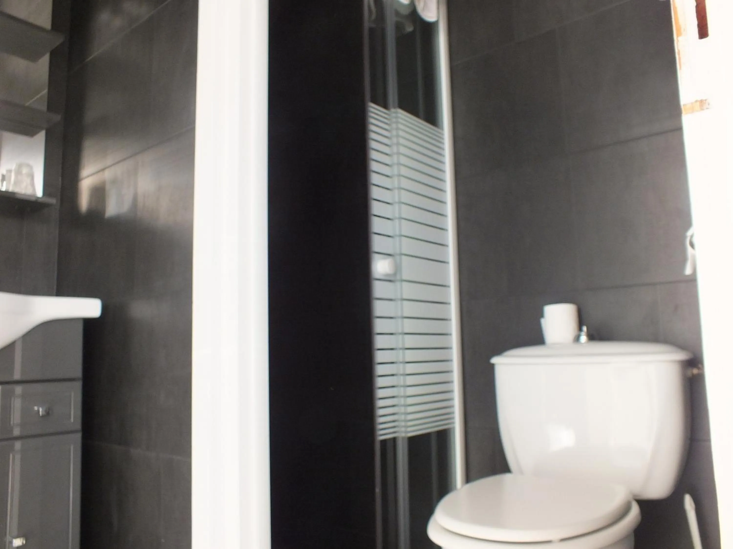 Bathroom in Hotel Restaurant Le Manguier