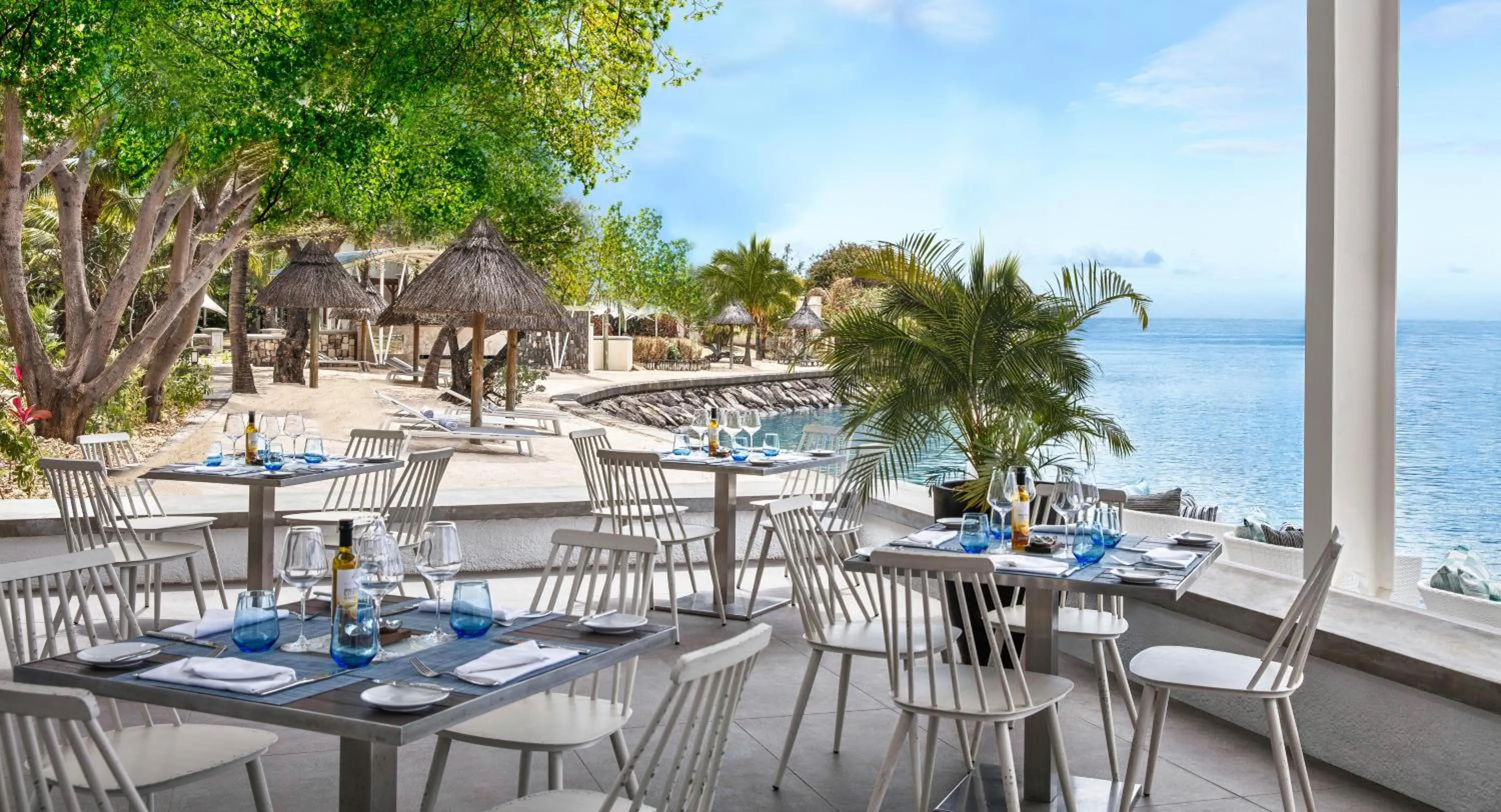 Restaurant/places to eat in Le Suffren Hotel & Marina