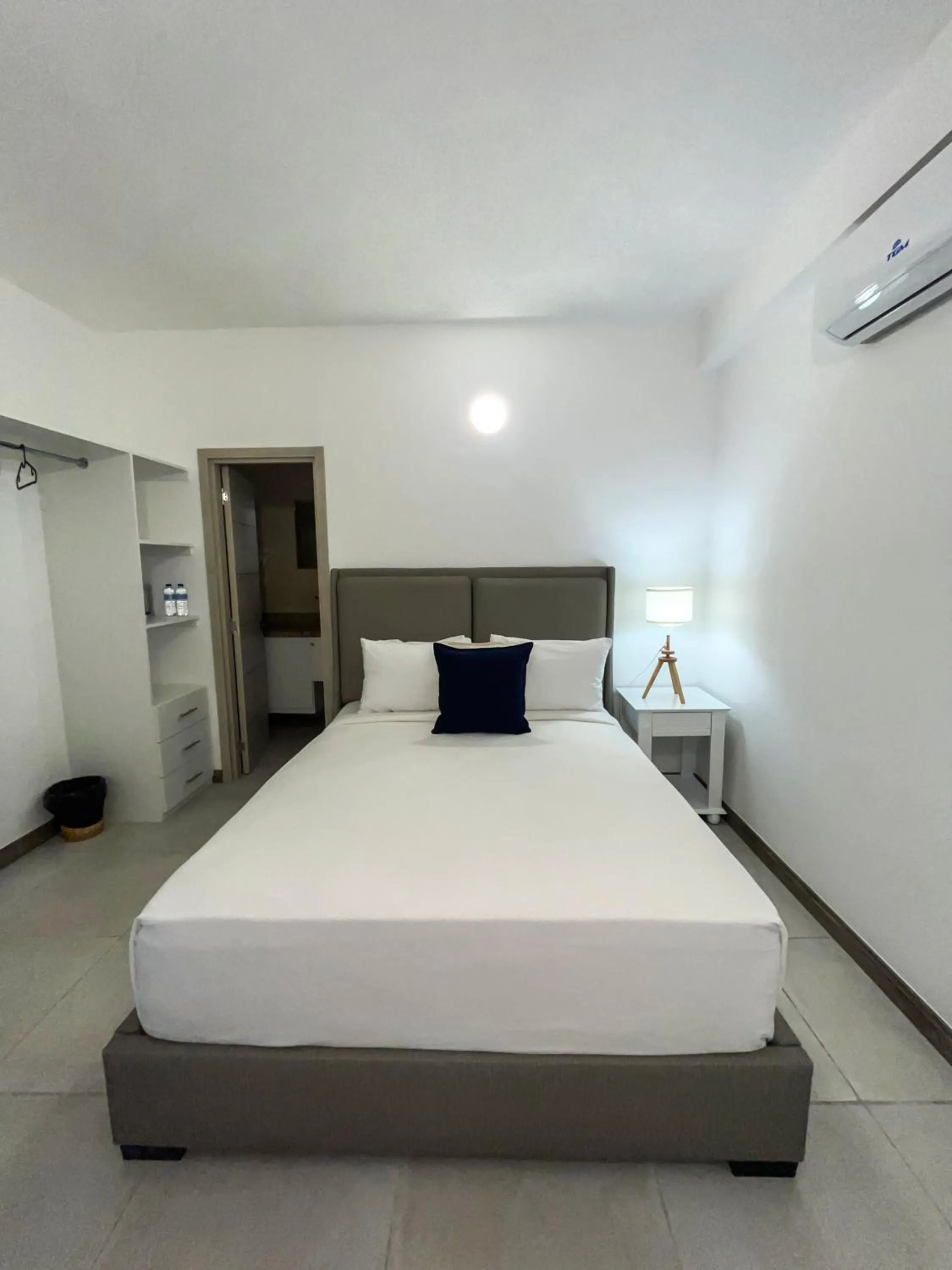 Bed in Hotel Checkin El Cortecito Beach