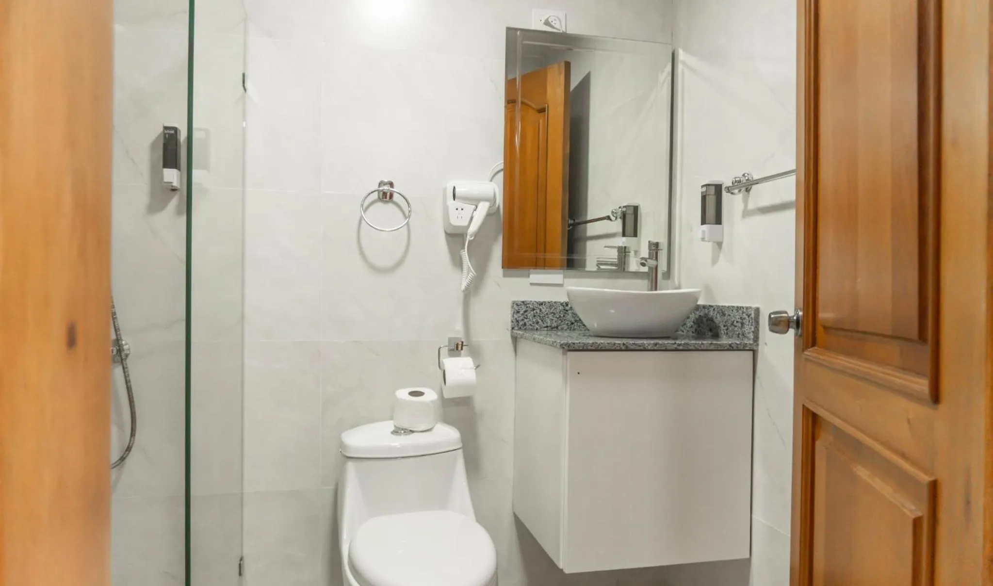 Hotel Checkin El Cortecito Beach