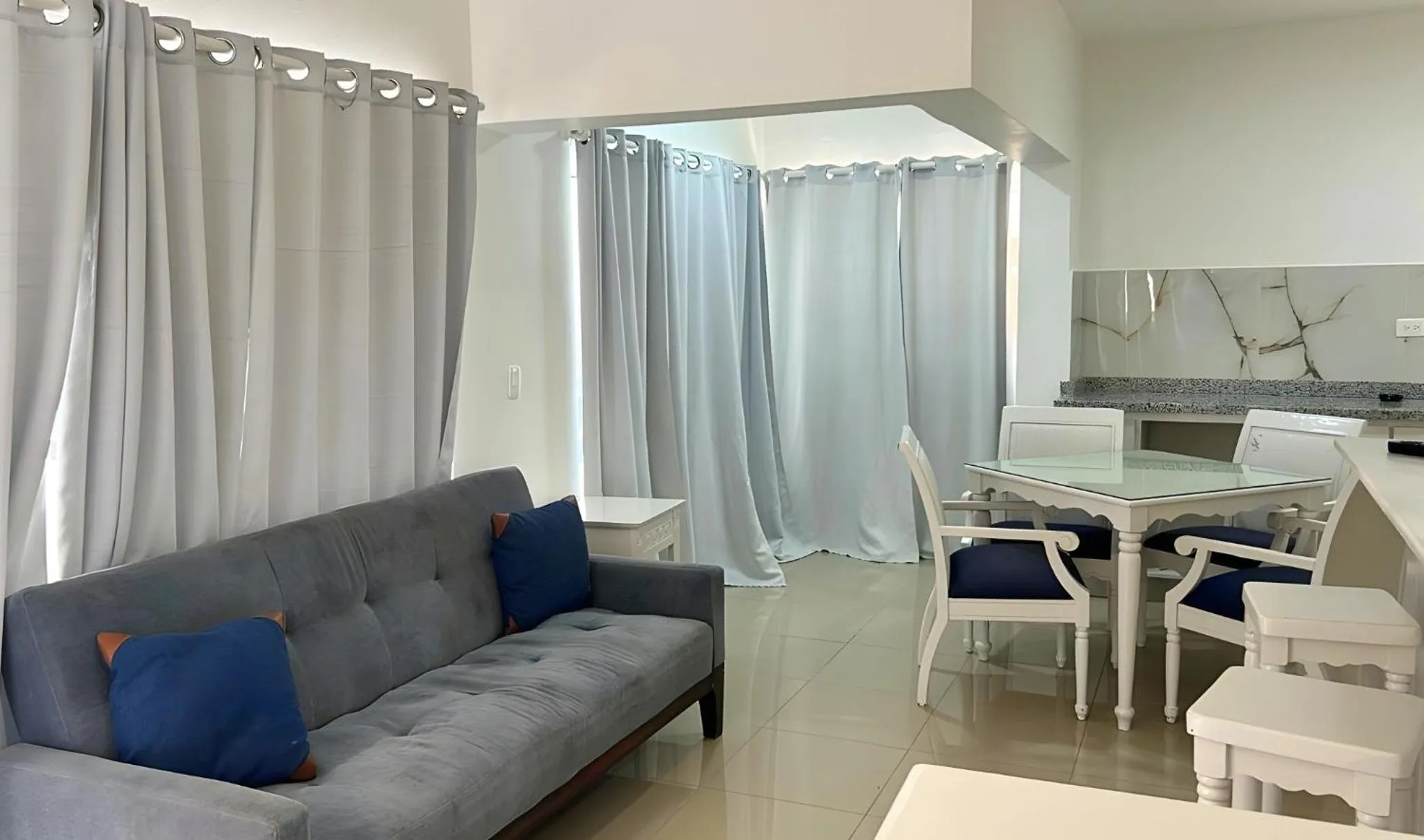 Hotel Checkin El Cortecito Beach