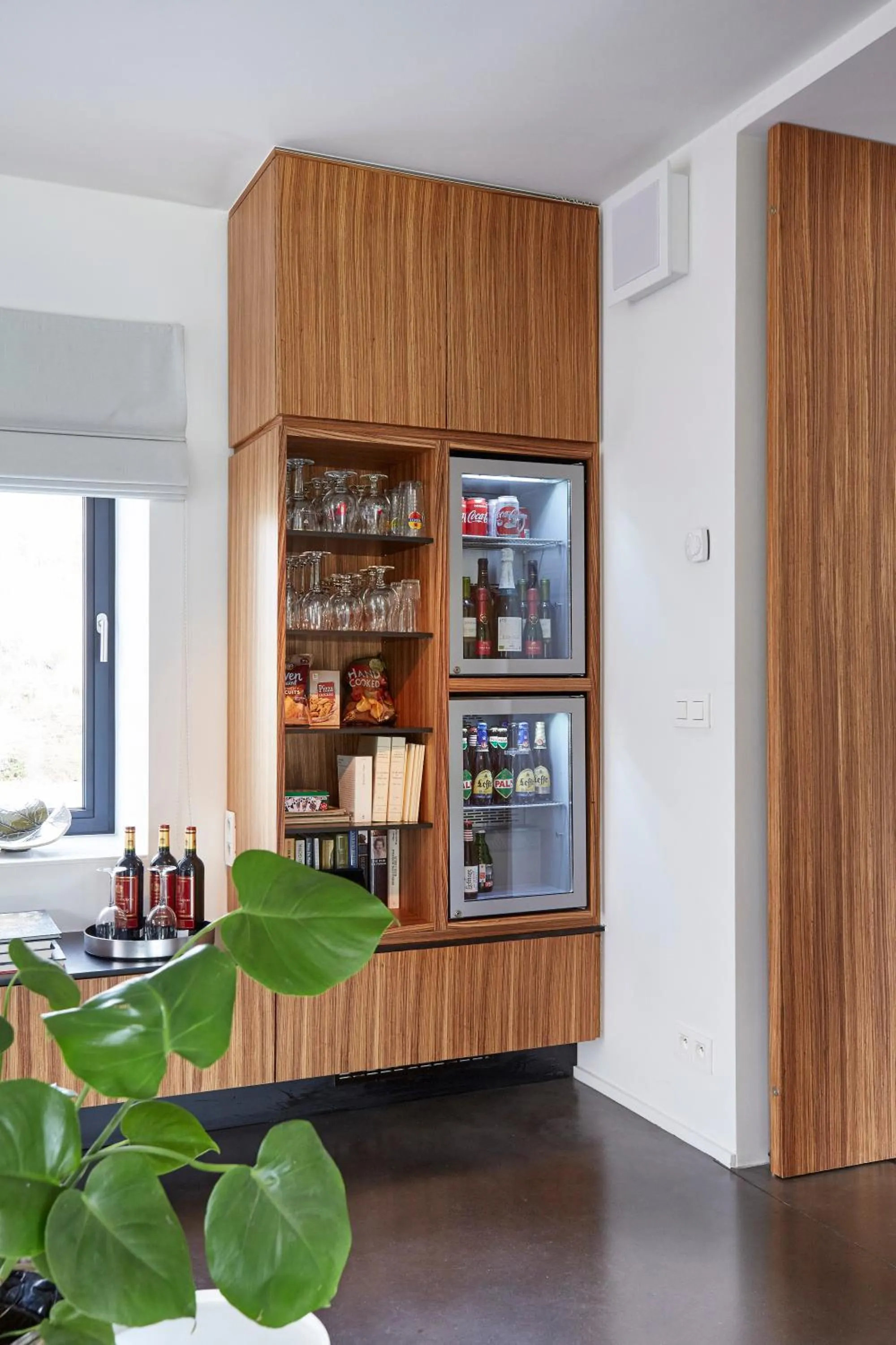 Communal lounge/ TV room in B&B Park7 Wavre - Leuven