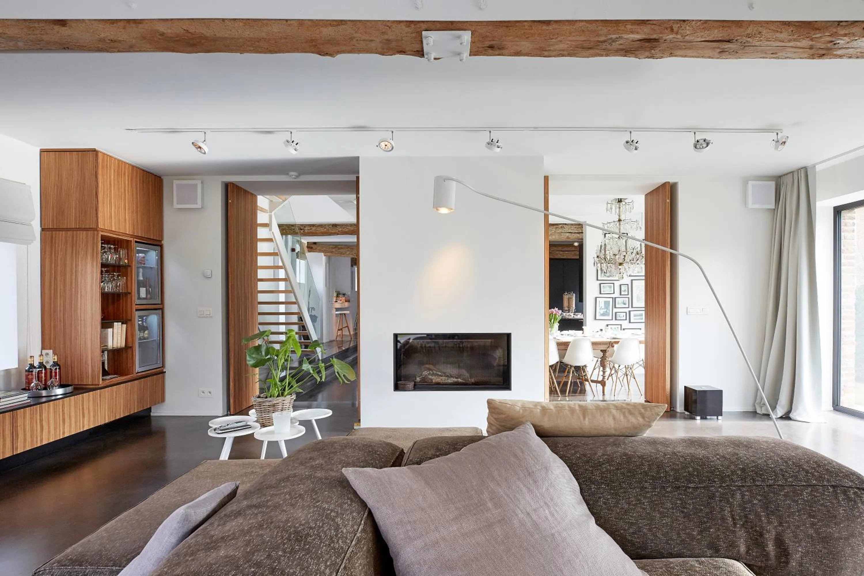 Communal lounge/ TV room in B&B Park7 Wavre - Leuven