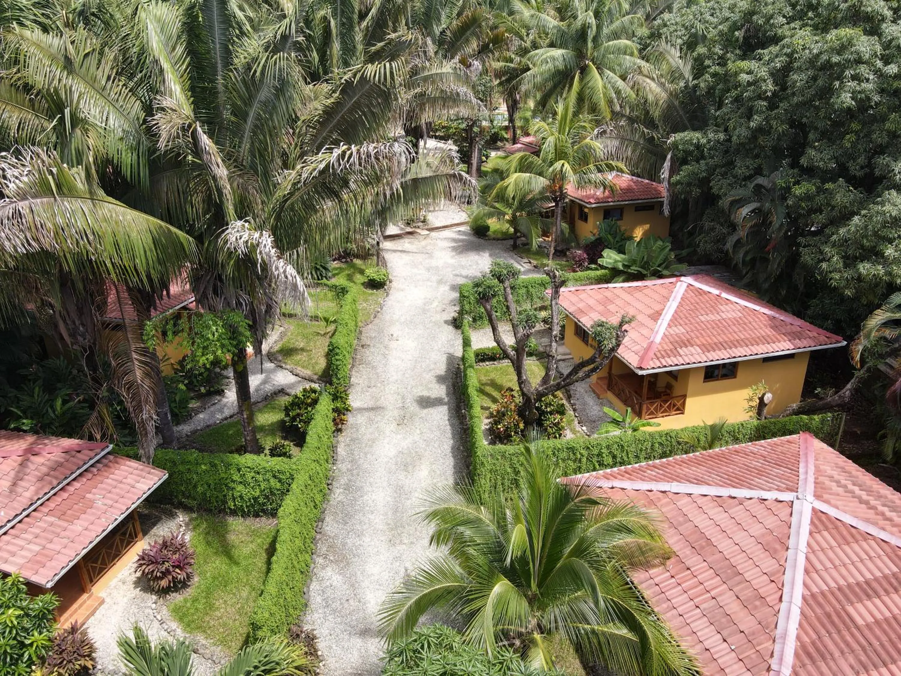 Esencia Hotel and Villas