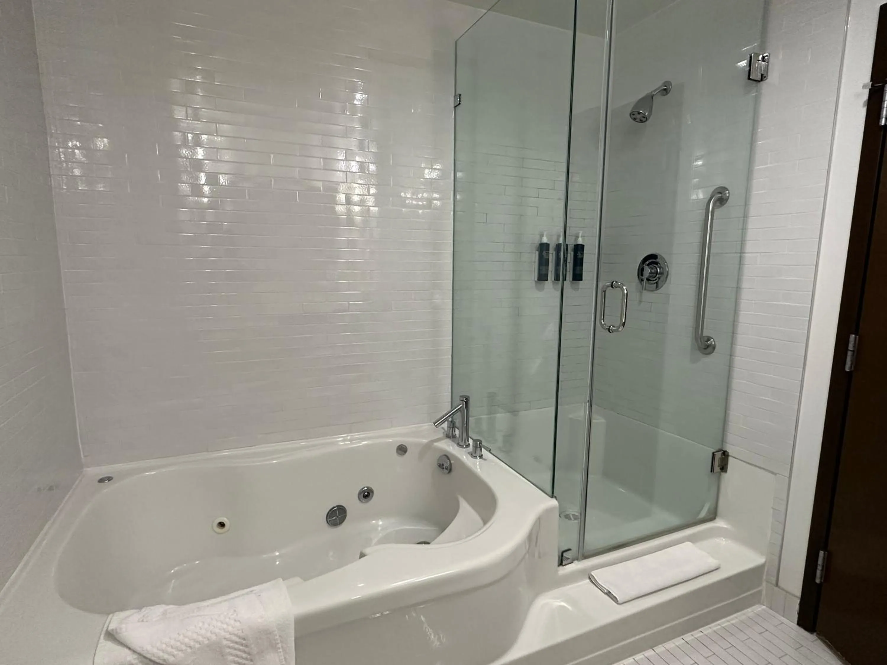 Shower in Four Points by Sheraton Edmonton Gateway