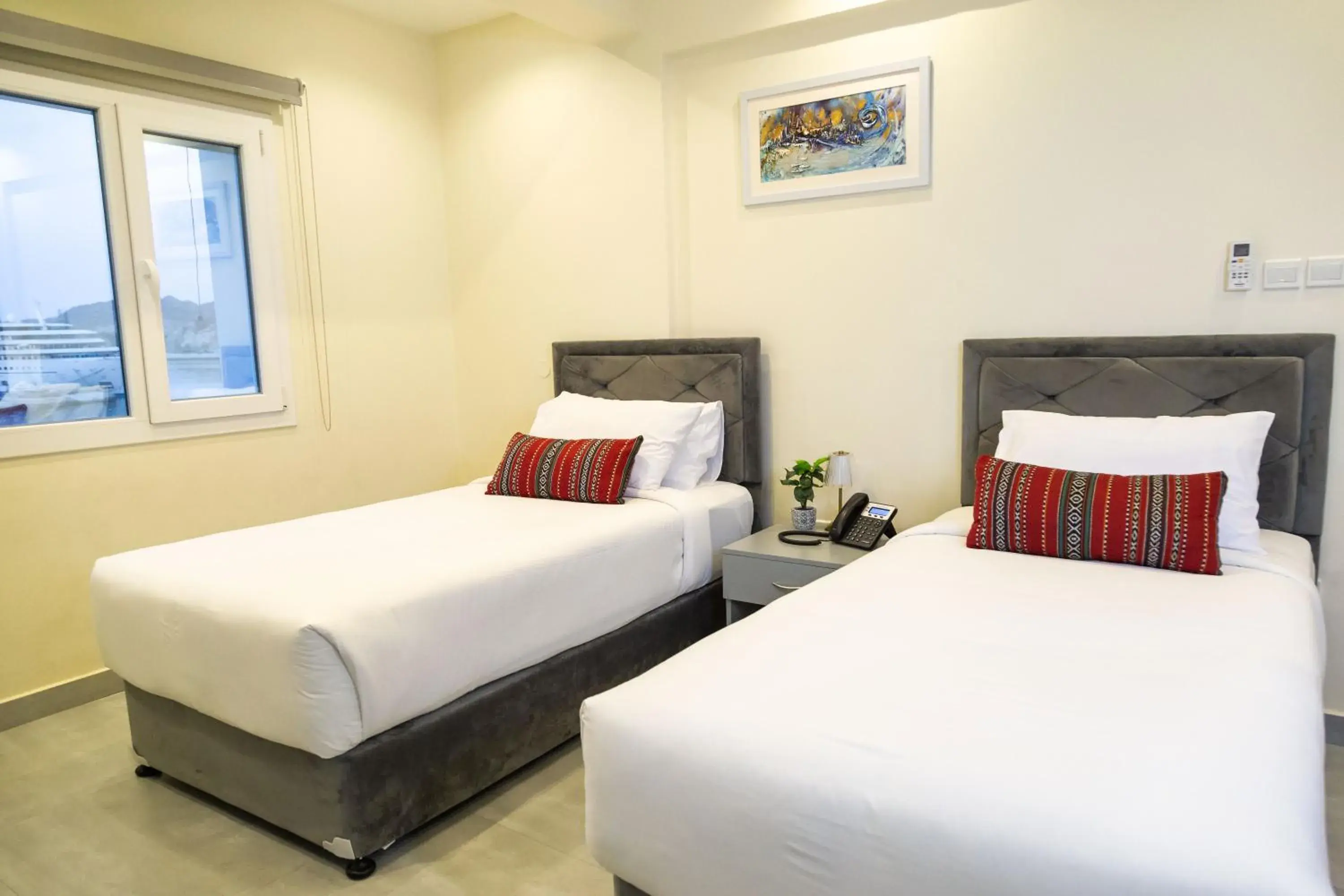 Deluxe Double Room with Sea View in NASEEM HOTEL Deluxe Double Room with Sea View in NASEEM HOTEL