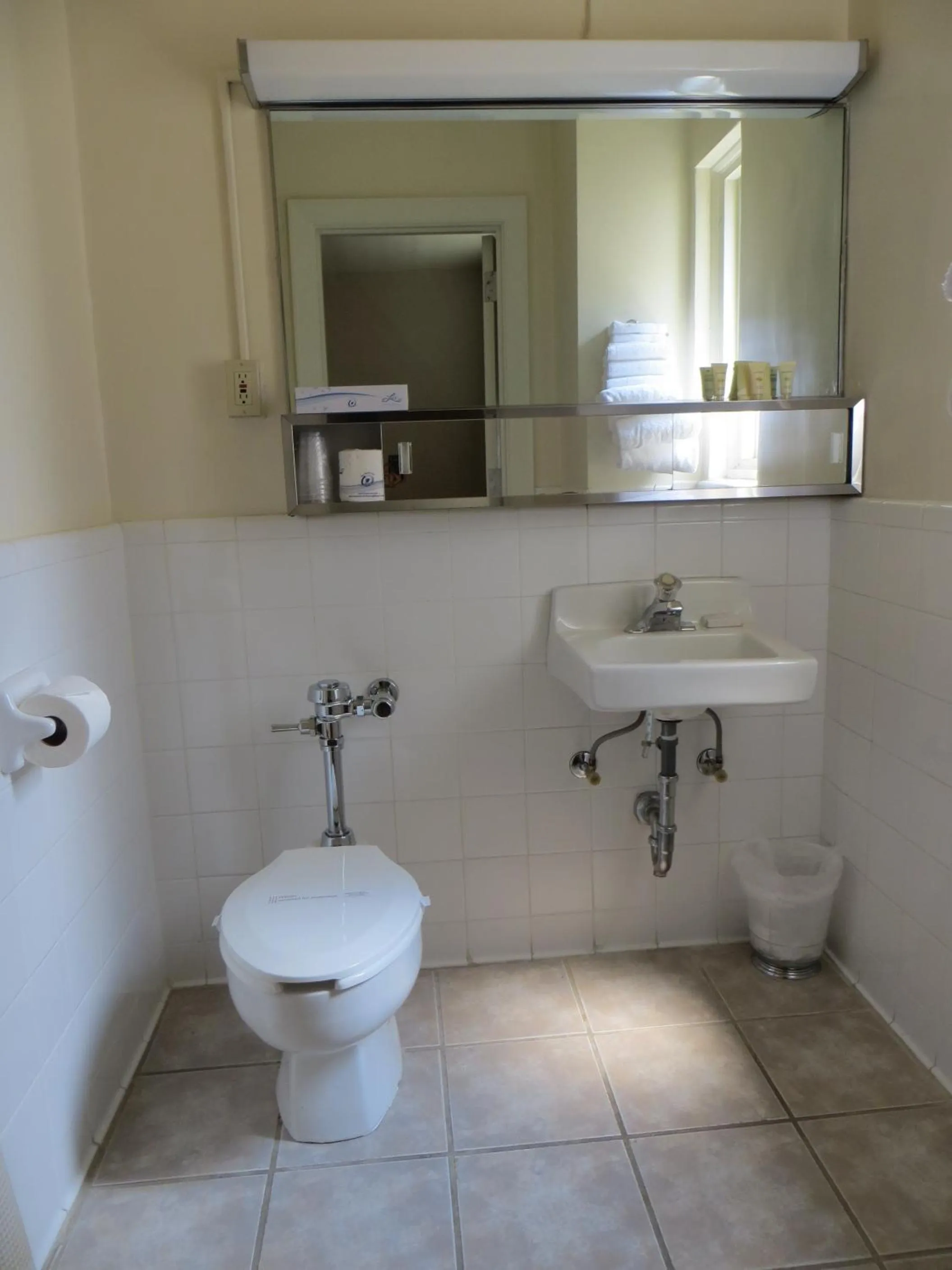 Bathroom in Missouri Athletic Club