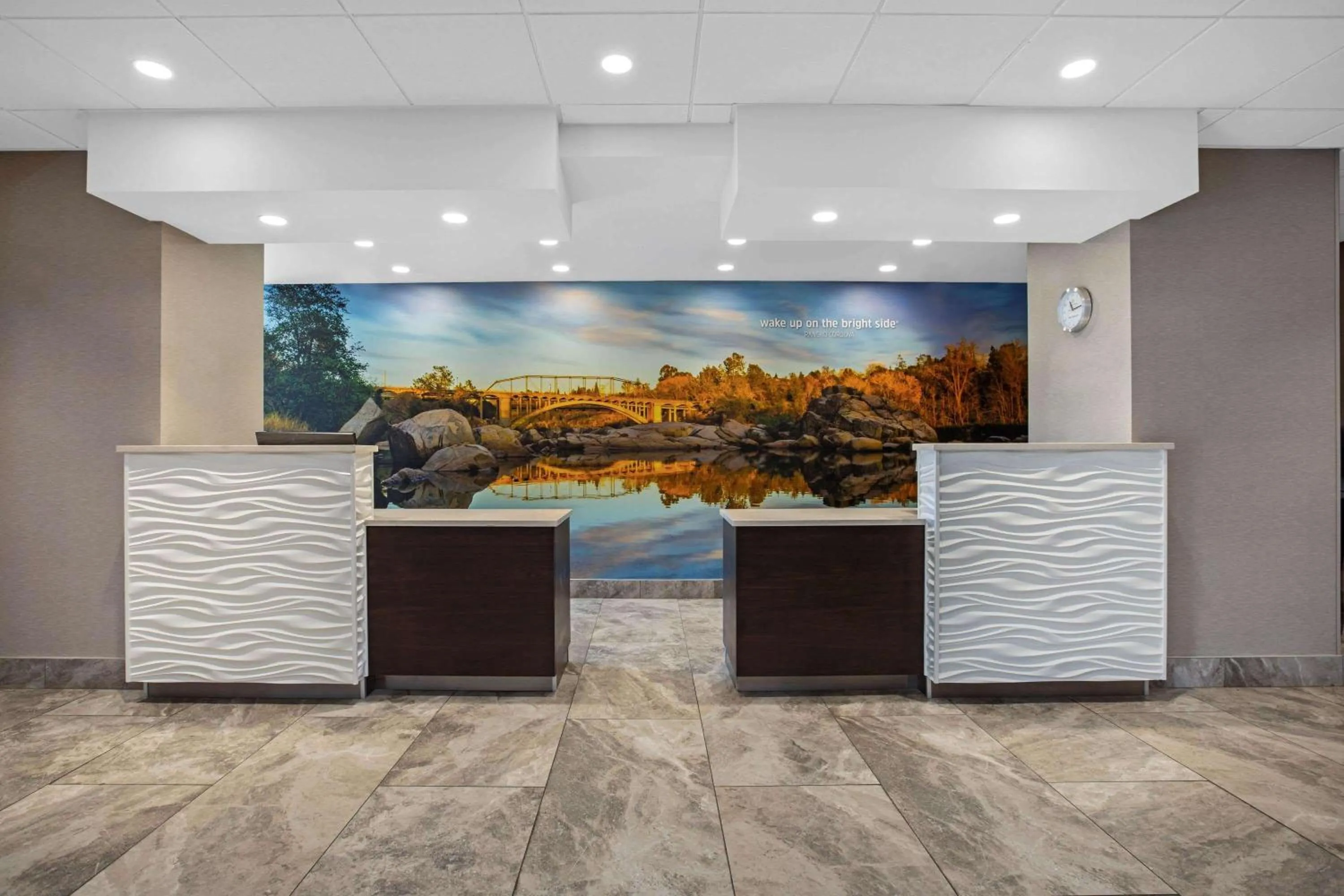 Lobby or reception in La Quinta by Wyndham Rancho Cordova Sacramento