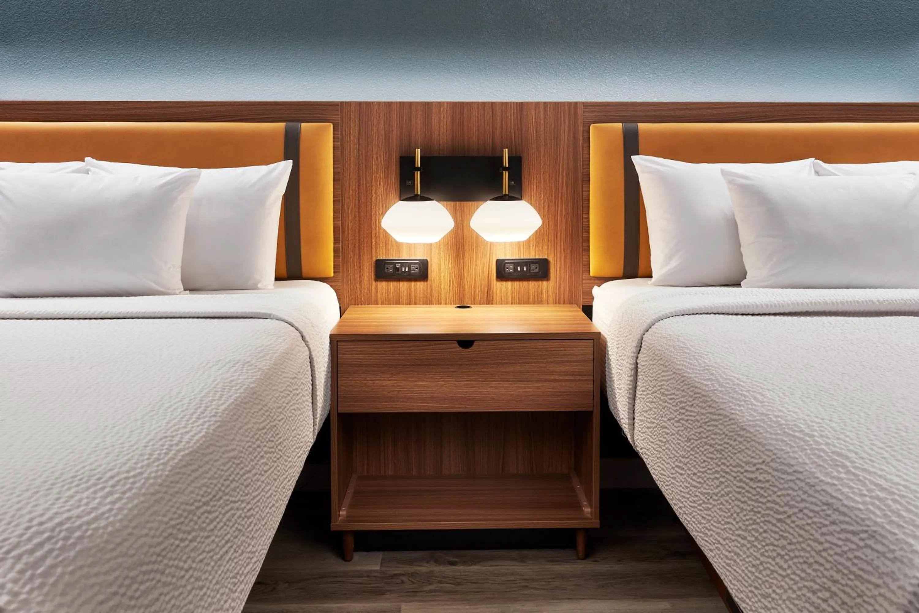 Bedroom, Bed in La Quinta by Wyndham Thousand Oaks-Newbury Park