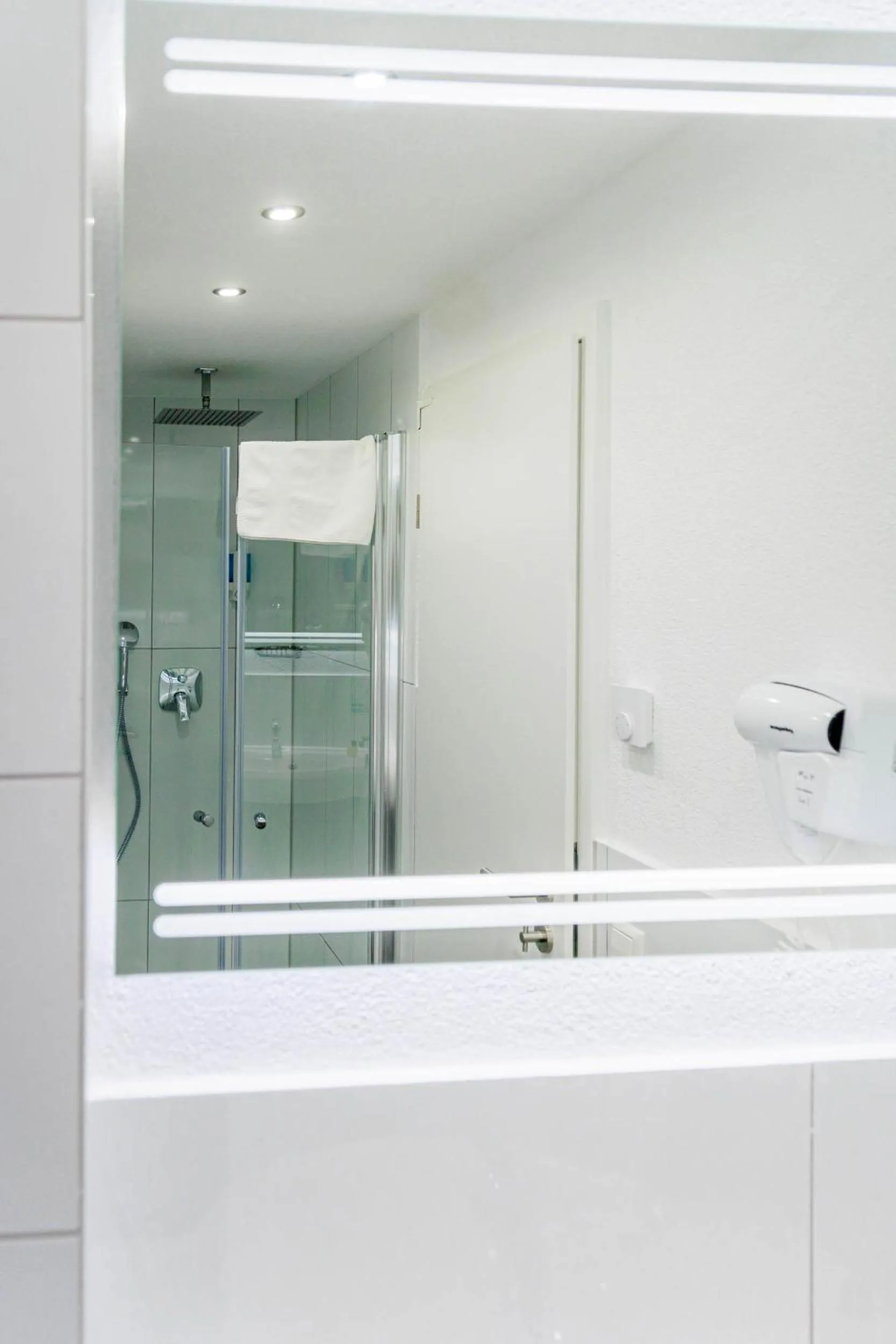 Bathroom in Bodensee-Hotel Kreuz