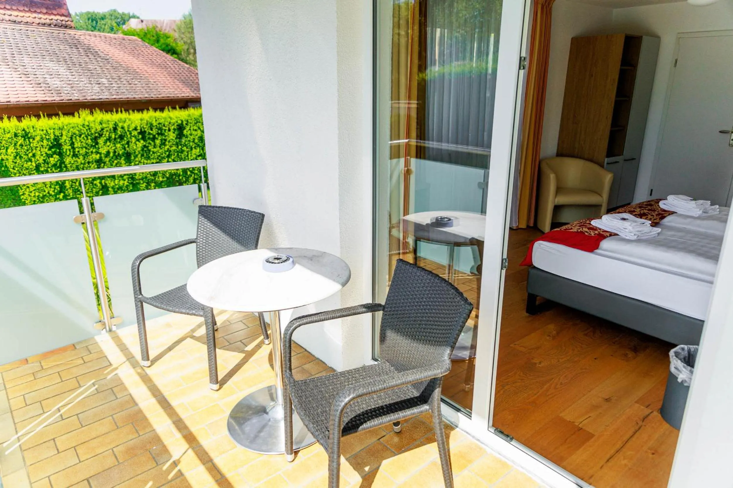 Balcony/Terrace, Bed in Bodensee-Hotel Kreuz