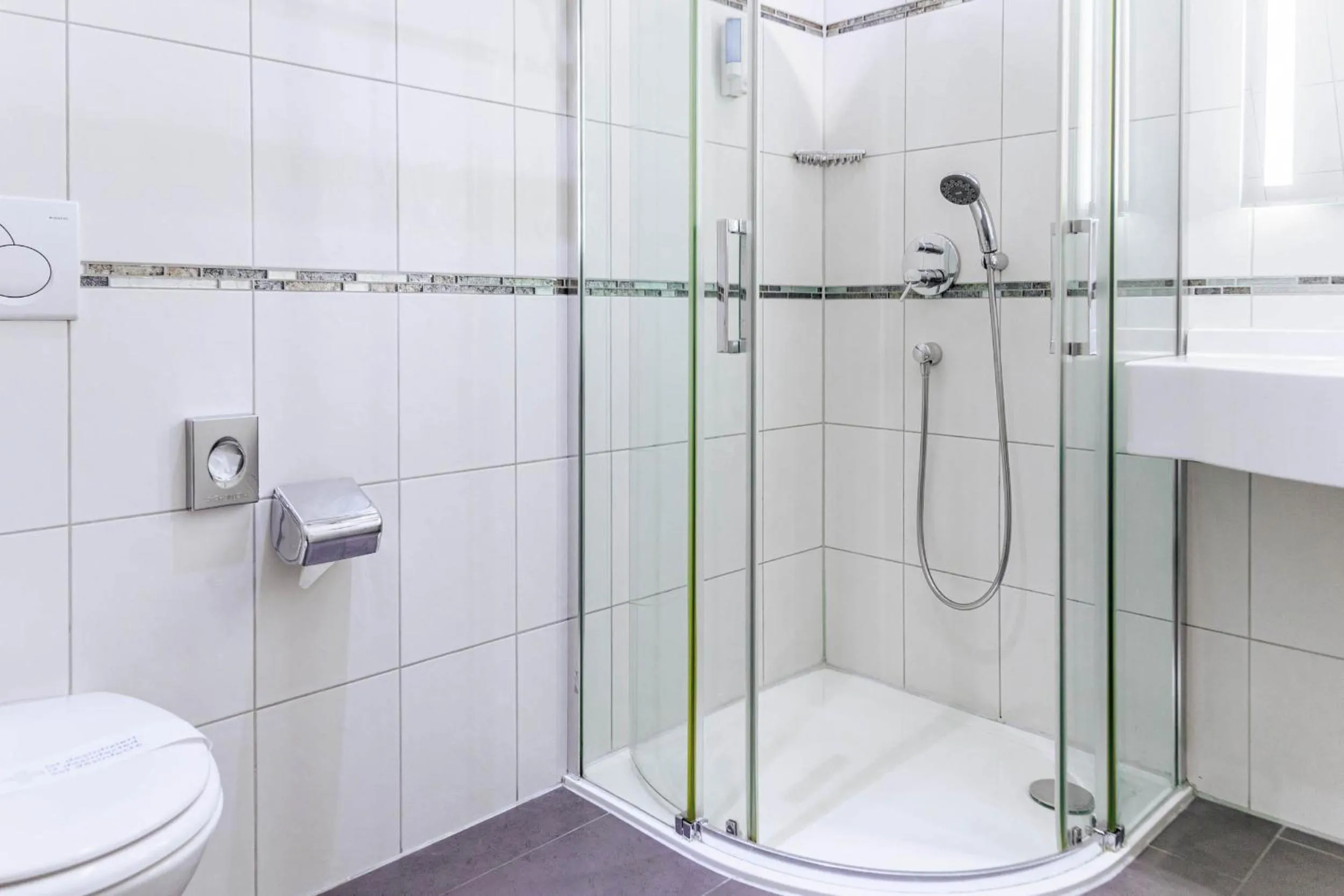 Shower in Bodensee-Hotel Kreuz