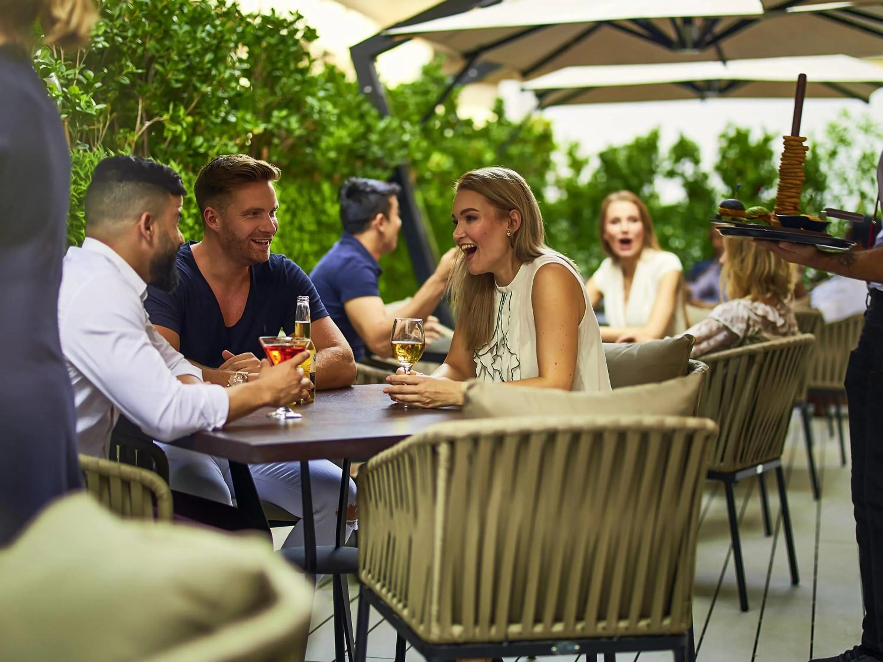 Restaurant/places to eat in Mercure Dubai Barsha Heights Hotel Suites And Apartments