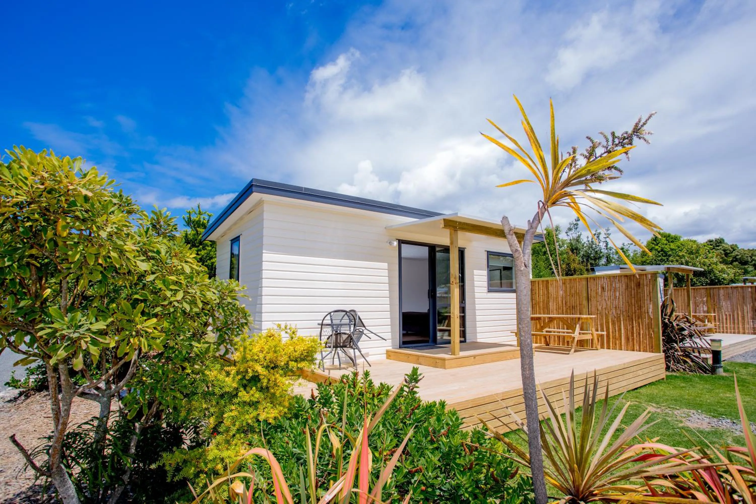 Property building in Hot Water Beach TOP 10 Holiday Park