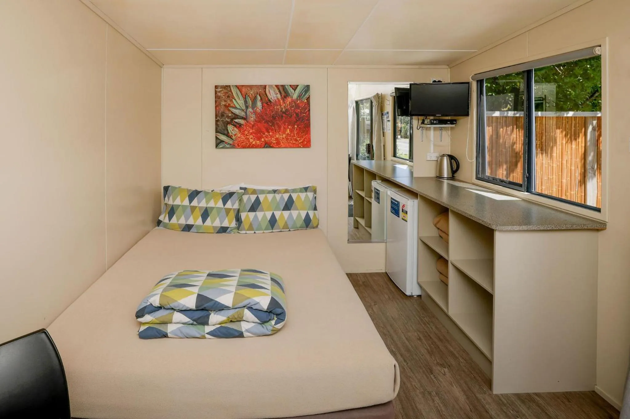 Bedroom, Bed in Hot Water Beach TOP 10 Holiday Park